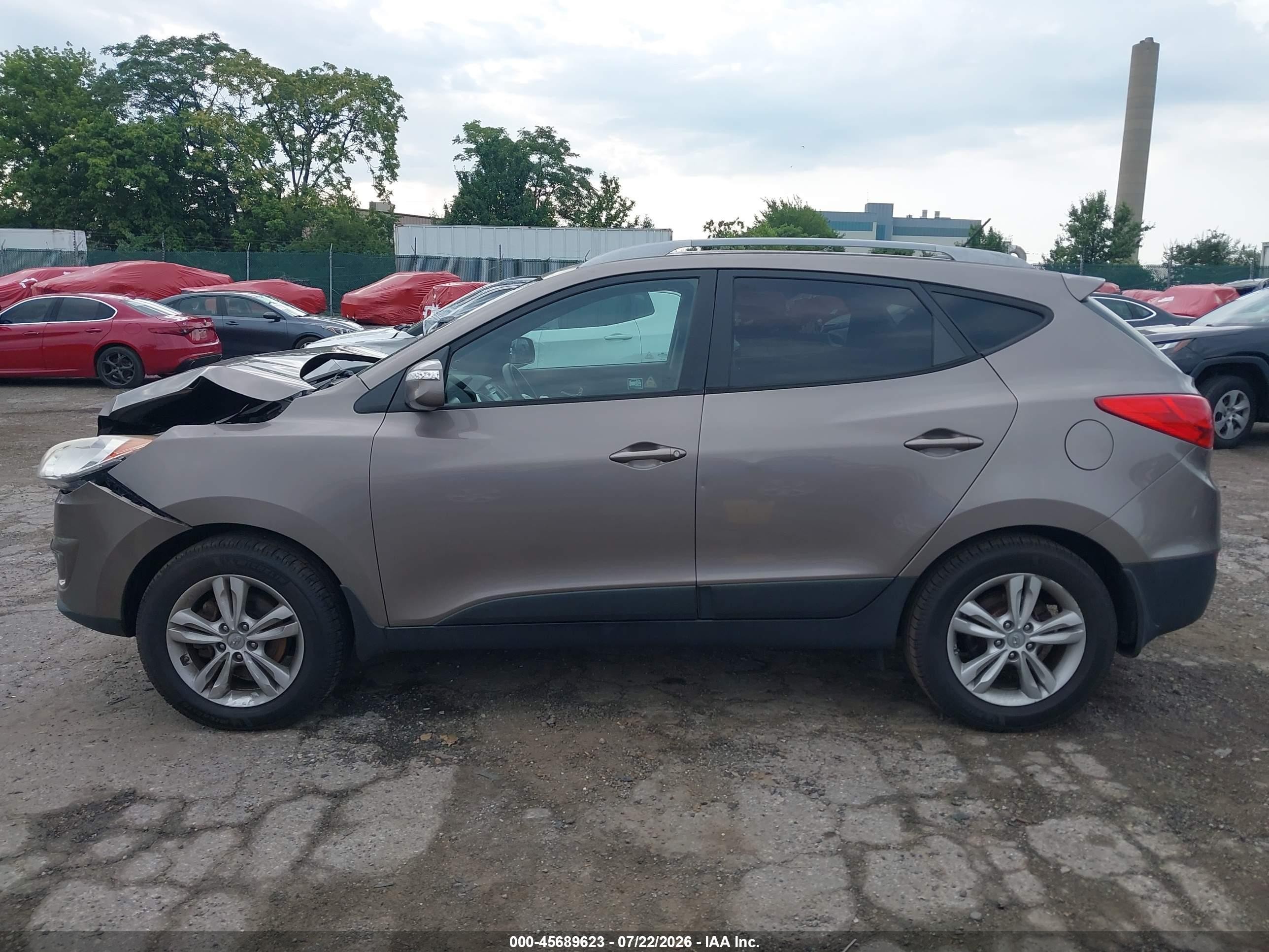 2013 Hyundai Tucson Gls Gray vin: KM8JUCAC0DU565815