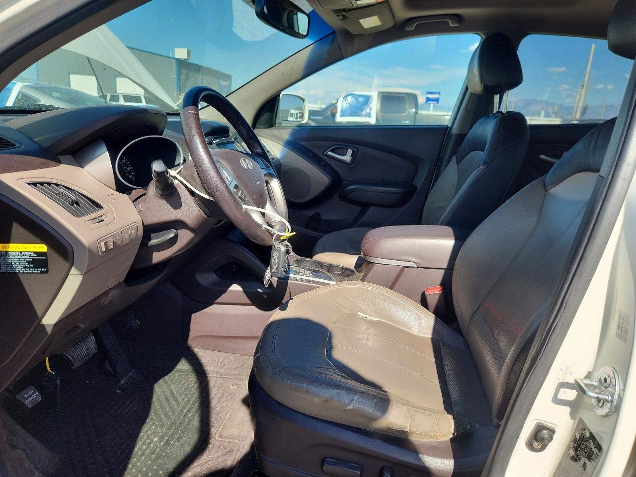 2013 Hyundai Tucson Limited White vin: KM8JUCAC0DU577057