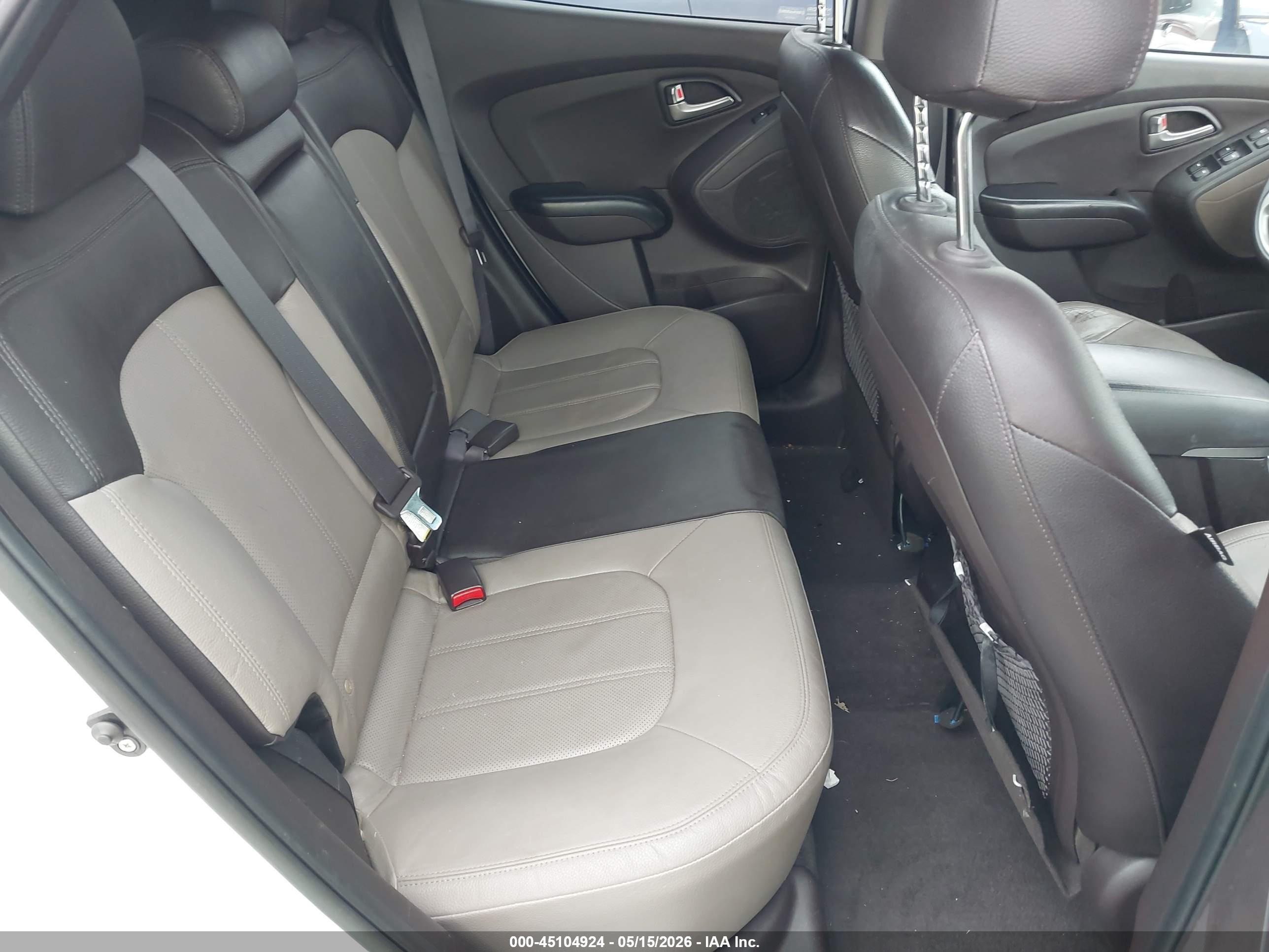 2013 Hyundai Tucson Limited White vin: KM8JUCAC0DU621462