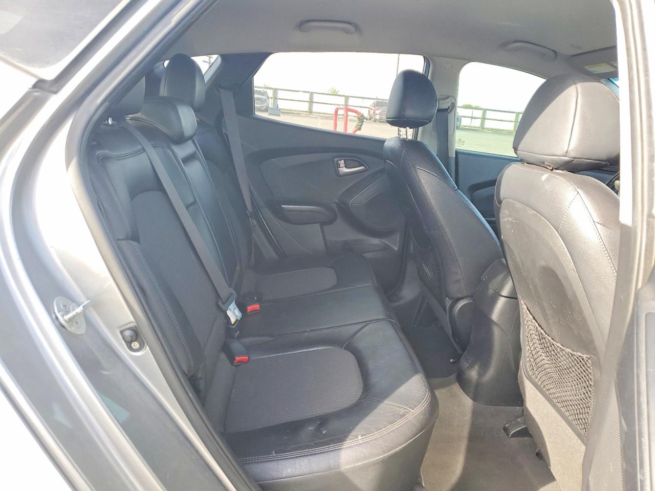 2013 Hyundai Tucson Gls Silver vin: KM8JUCAC0DU738040