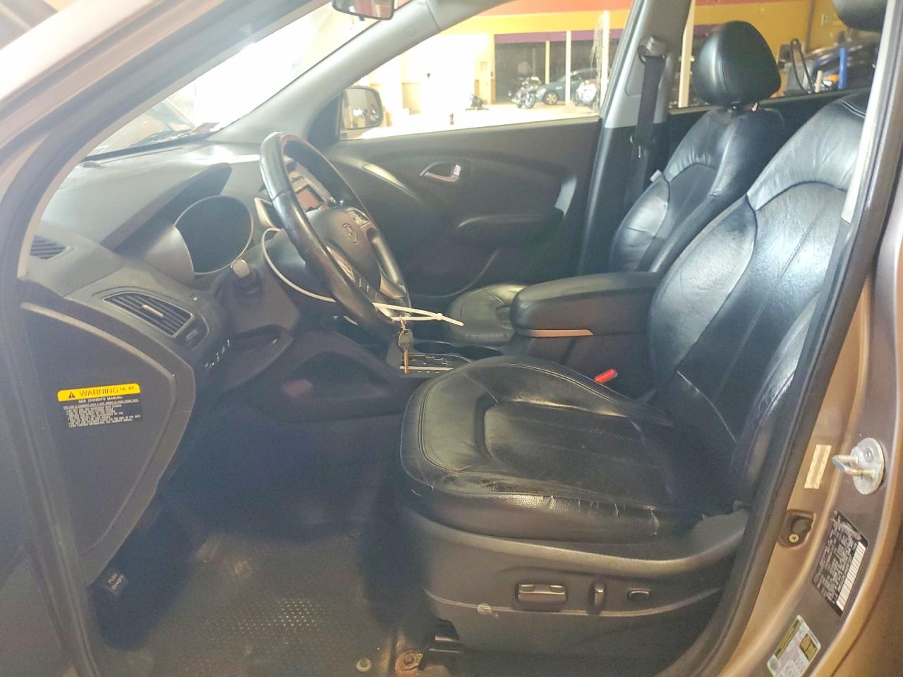 2010 Hyundai Tucson Limited Коричневый vin: KM8JUCAC1AU047207