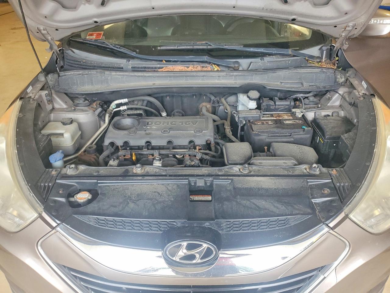 2010 Hyundai Tucson Limited Коричневый vin: KM8JUCAC1AU047207