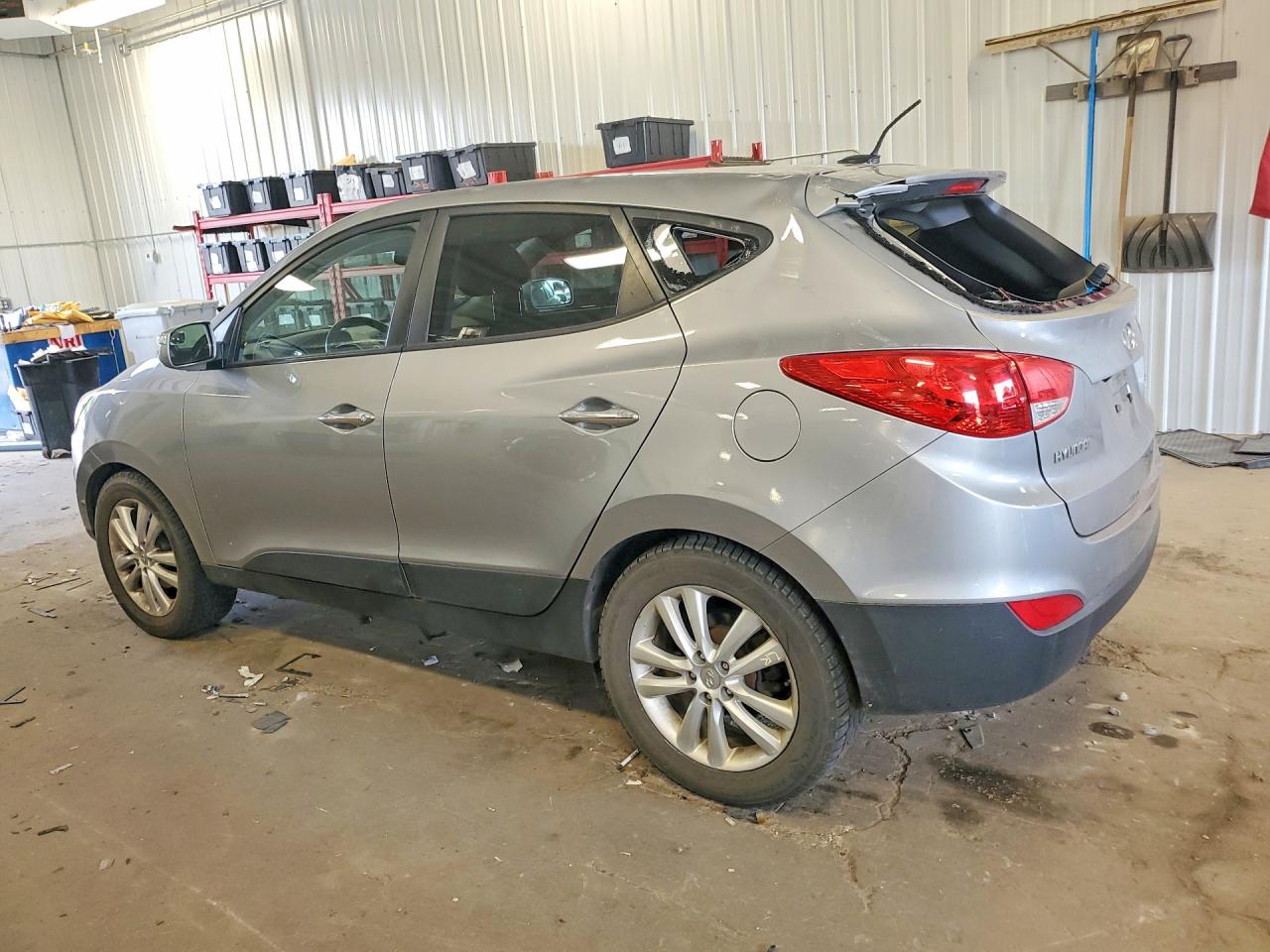 2011 Hyundai Tucson Limited Silver vin: KM8JUCAC1BU171026