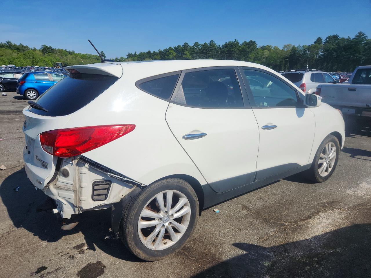 2012 Hyundai Tucson Limited White vin: KM8JUCAC1CU383104