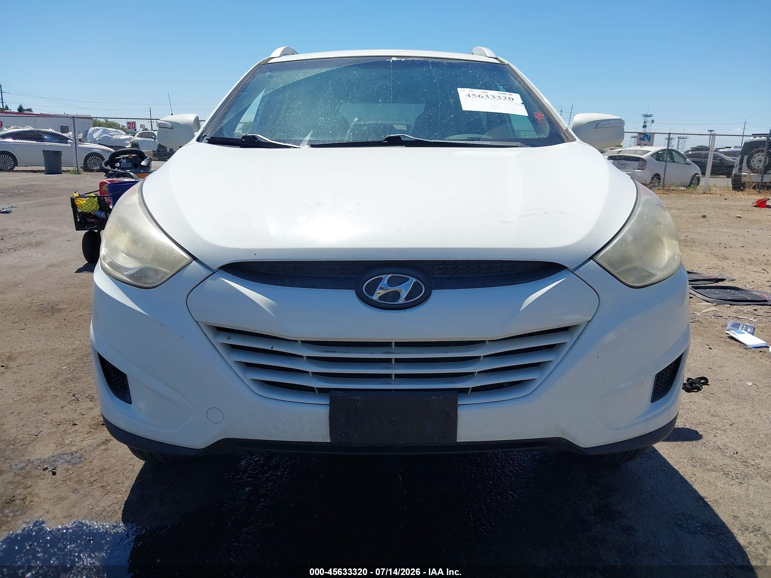 2012 Hyundai Tucson Gls White vin: KM8JUCAC1CU531865