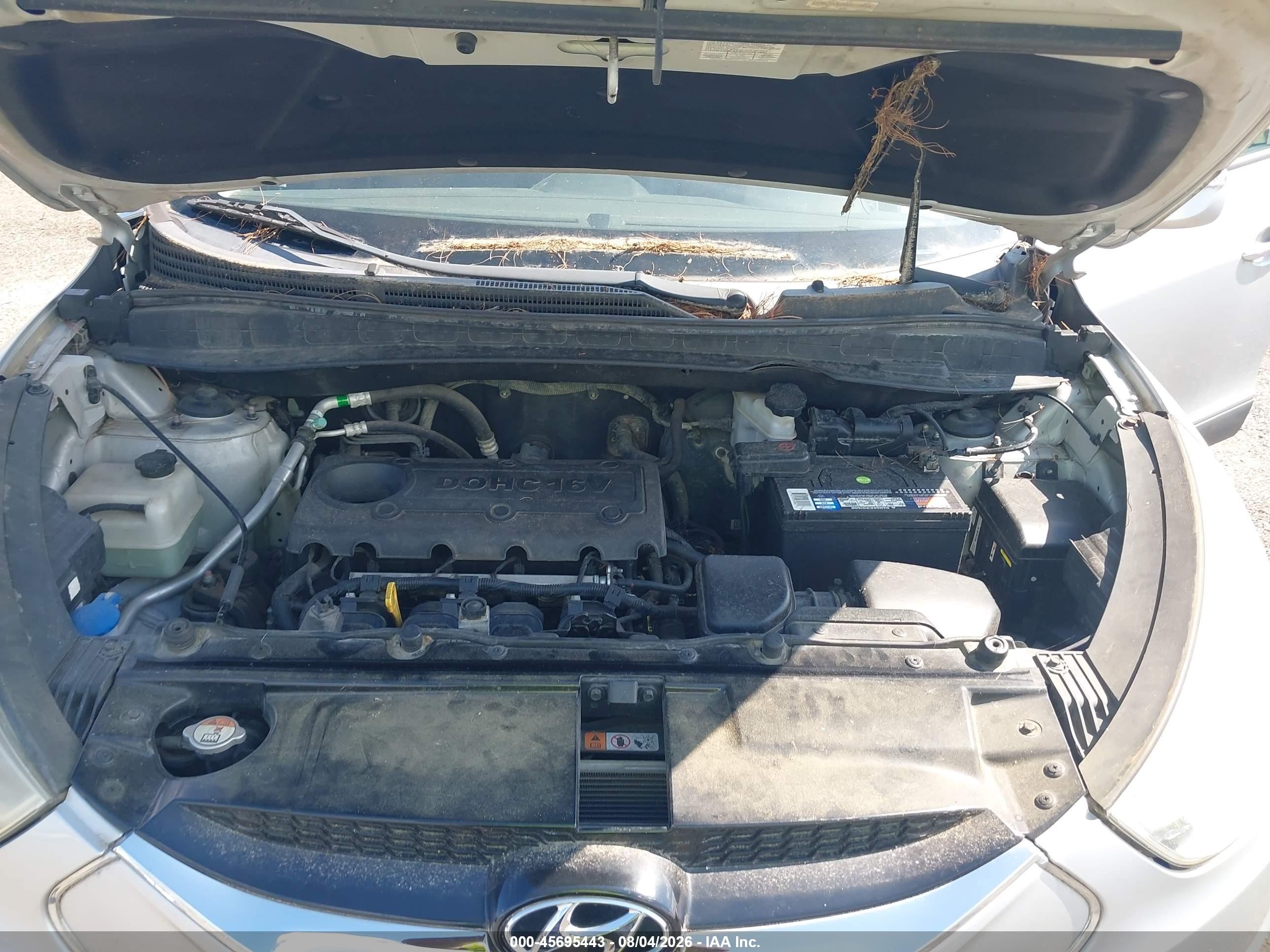 2013 Hyundai Tucson Limited Silver vin: KM8JUCAC1DU715916