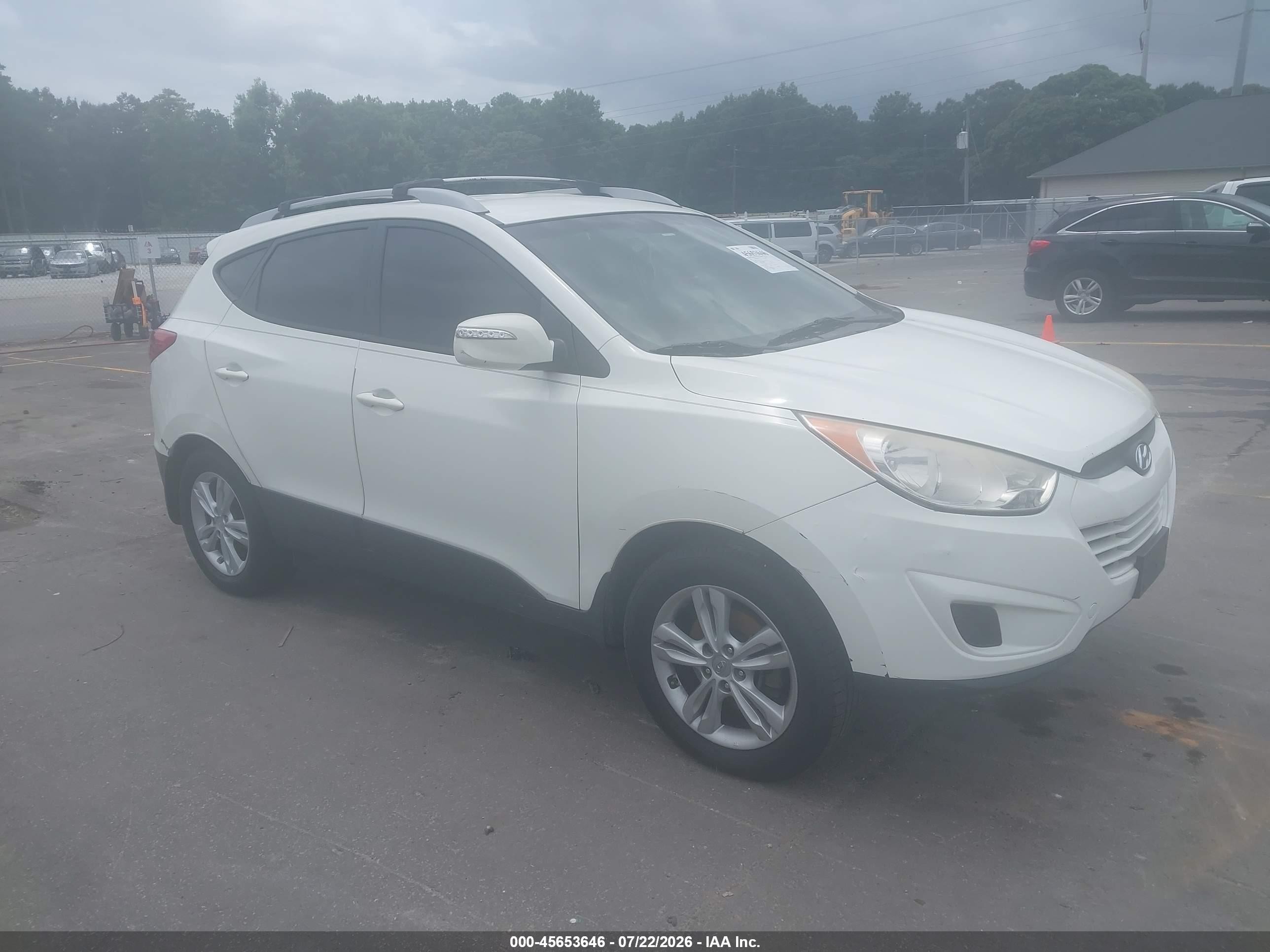 2012 Hyundai Tucson Gls Белый vin: KM8JUCAC2CU371348