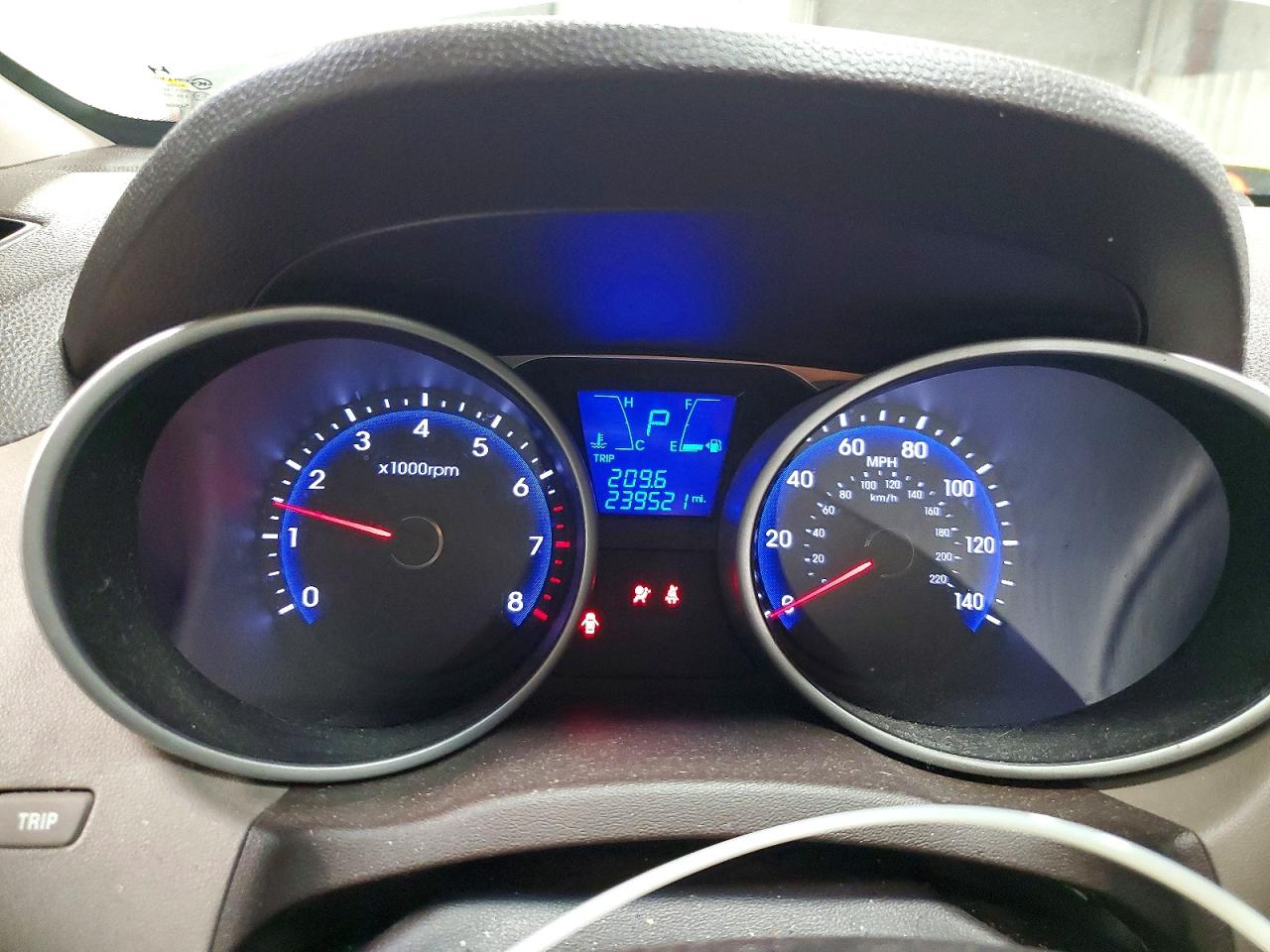 2013 Hyundai Tucson Limited White vin: KM8JUCAC2DU557585