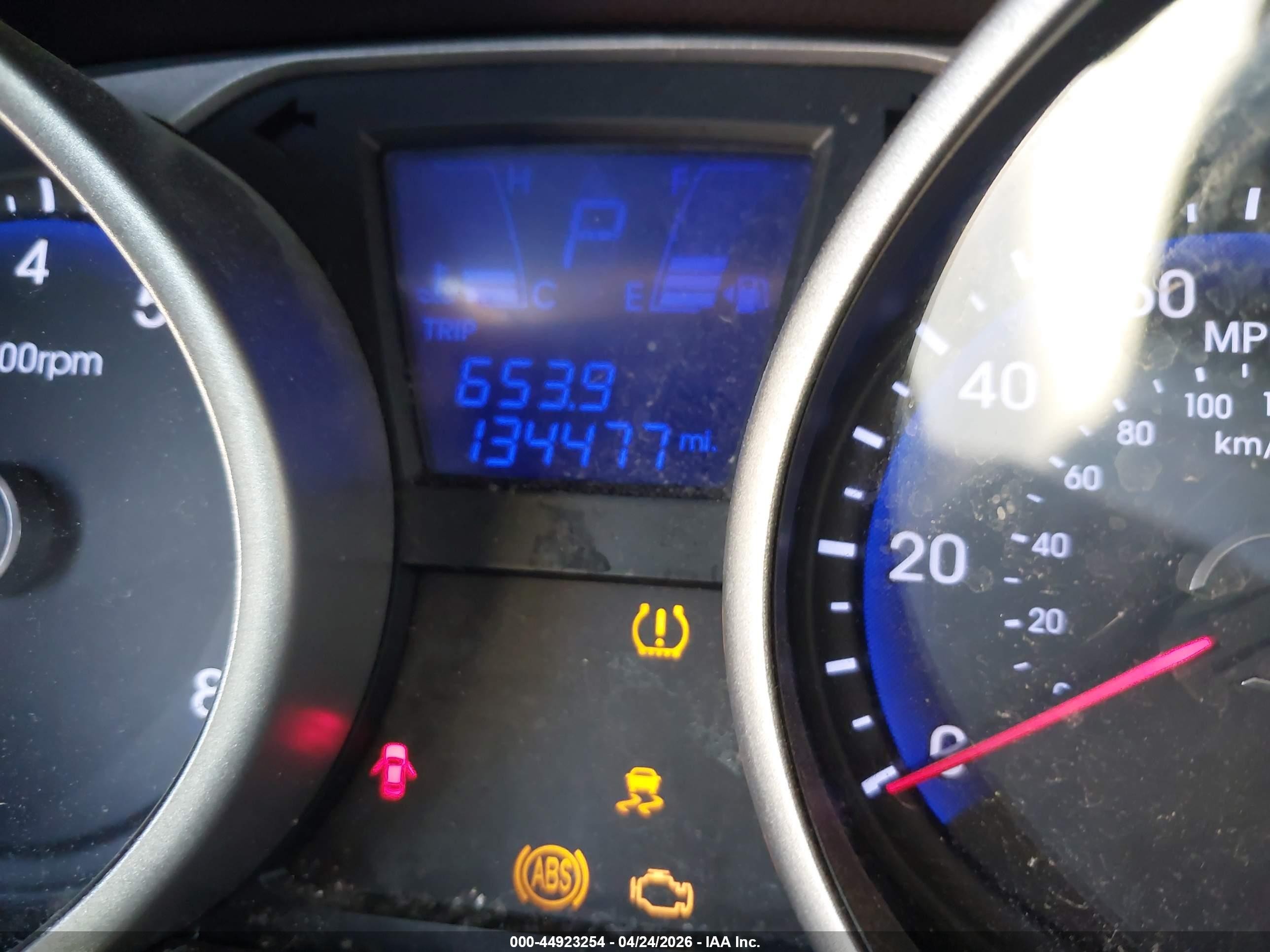 2013 Hyundai Tucson Limited White vin: KM8JUCAC2DU609832