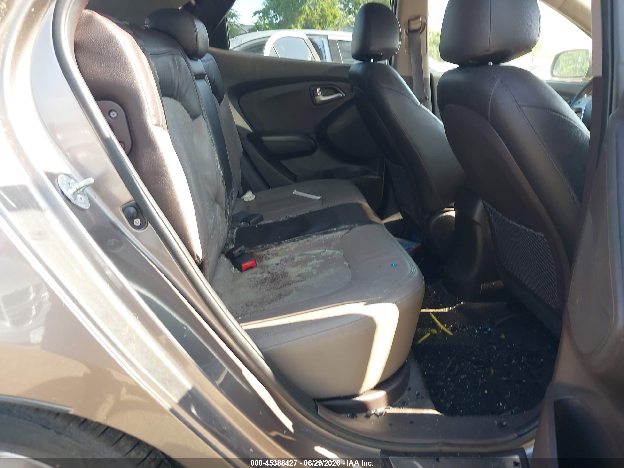 2011 Hyundai Tucson Limited Brown vin: KM8JUCAC3BU290468