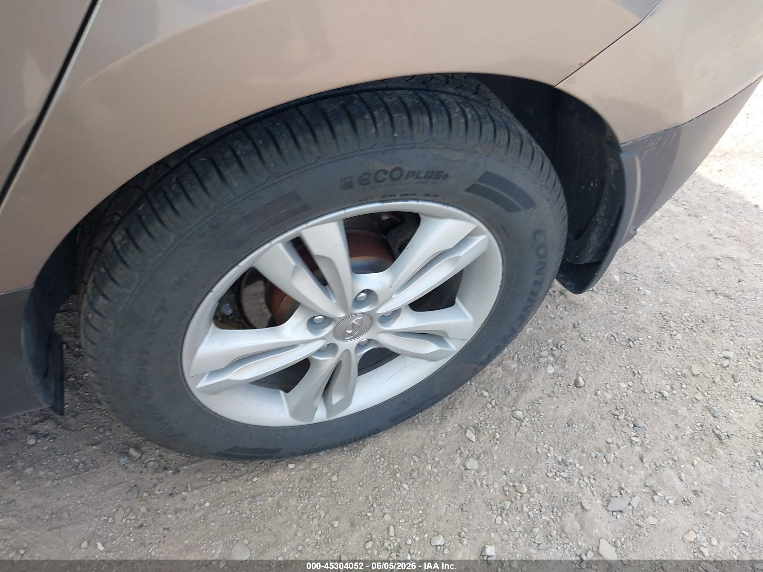 2012 Hyundai Tucson Gls Brown vin: KM8JUCAC3CU404583