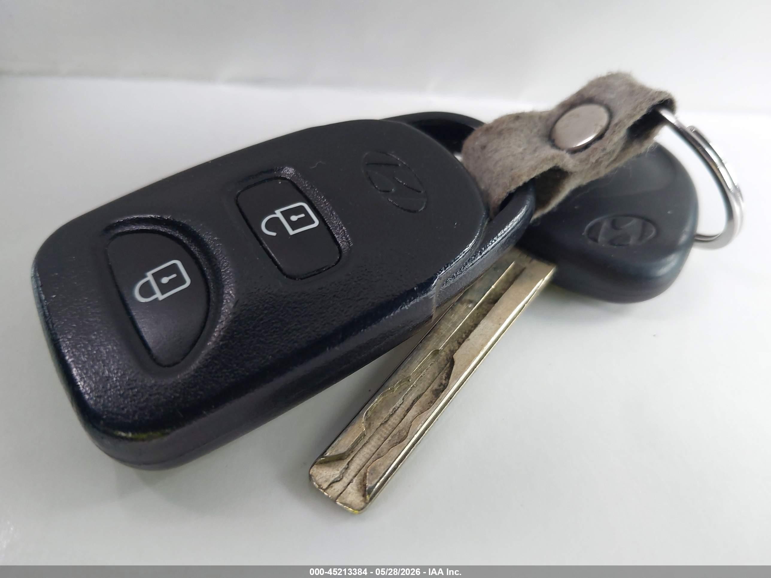 2012 Hyundai Tucson Gls Silver vin: KM8JUCAC3CU420556