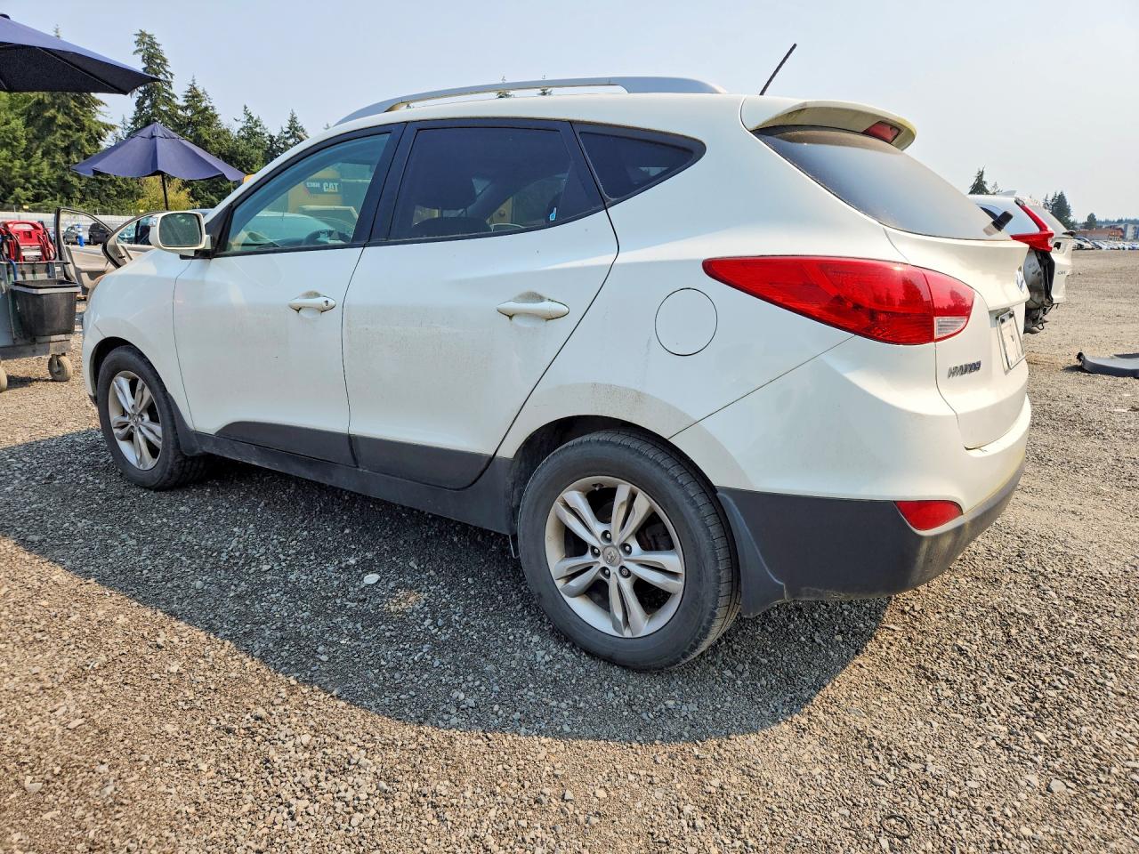 2012 Hyundai Tucson Gls Белый vin: KM8JUCAC3CU465562