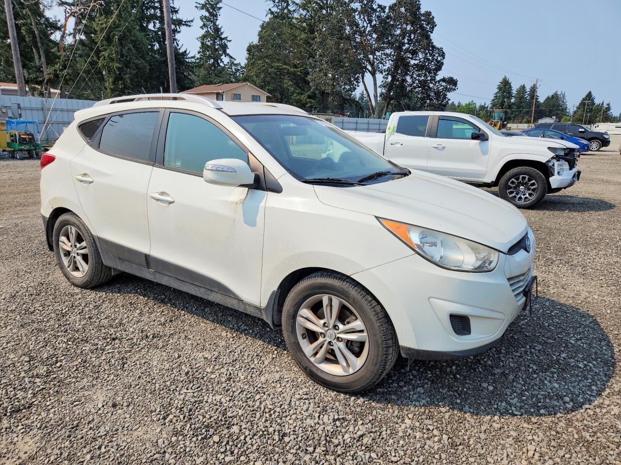 2012 Hyundai Tucson Gls Белый vin: KM8JUCAC3CU465562