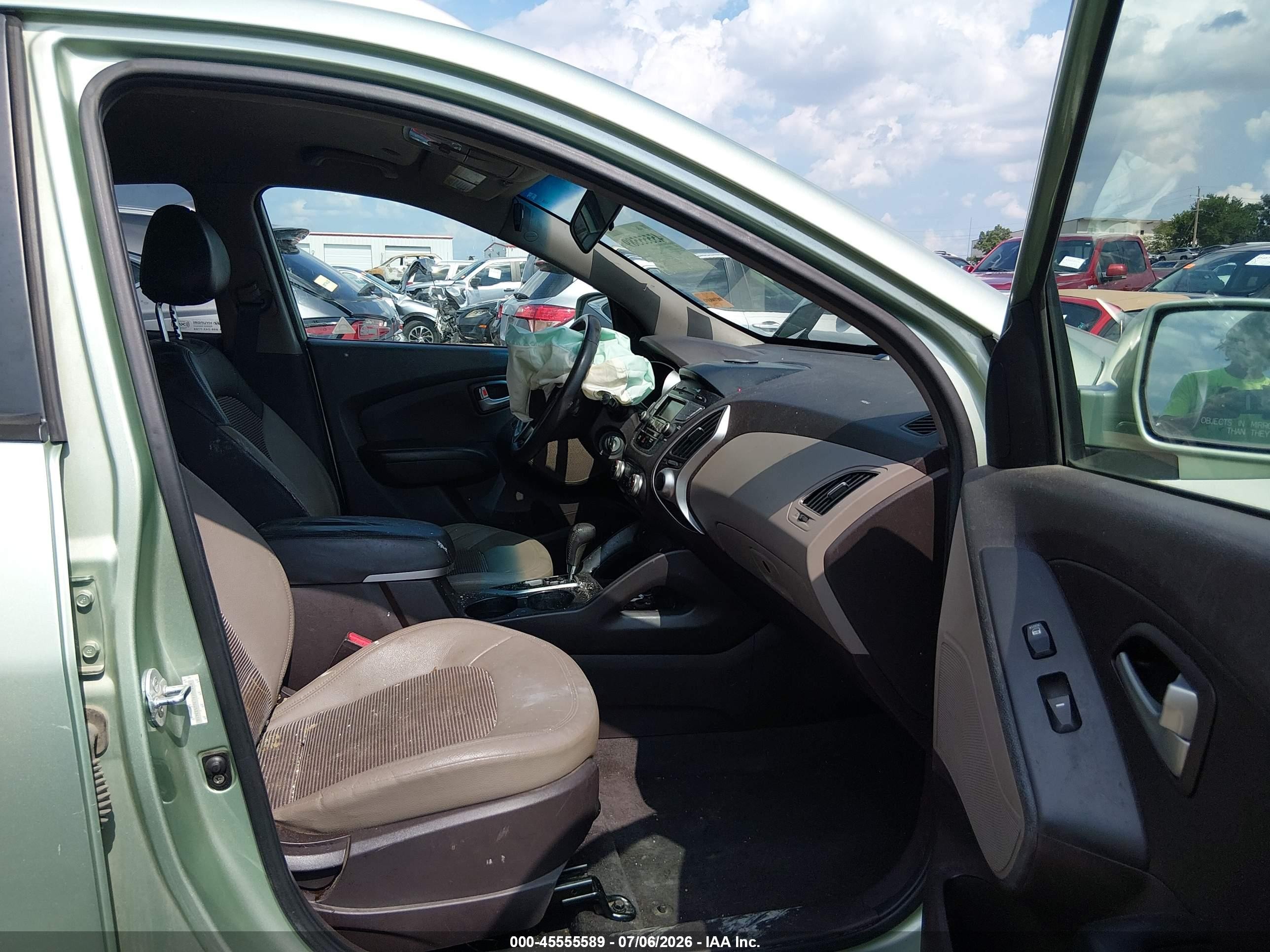 2012 Hyundai Tucson Gls Brown vin: KM8JUCAC3CU533410