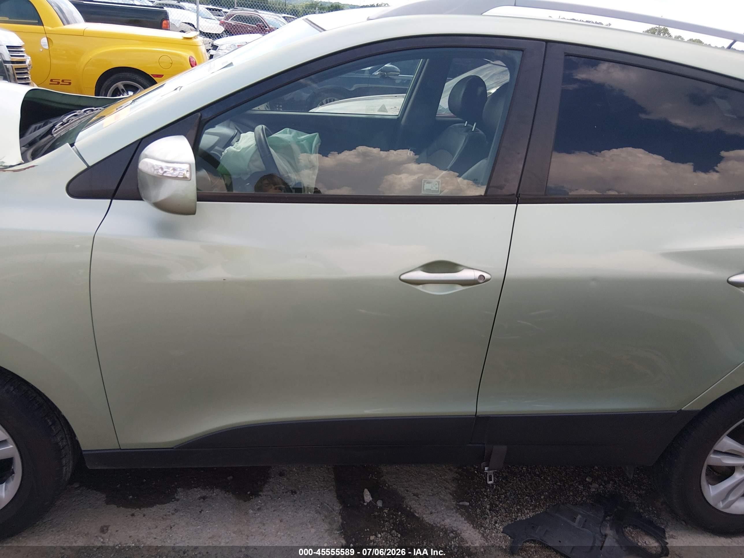 2012 Hyundai Tucson Gls Brown vin: KM8JUCAC3CU533410
