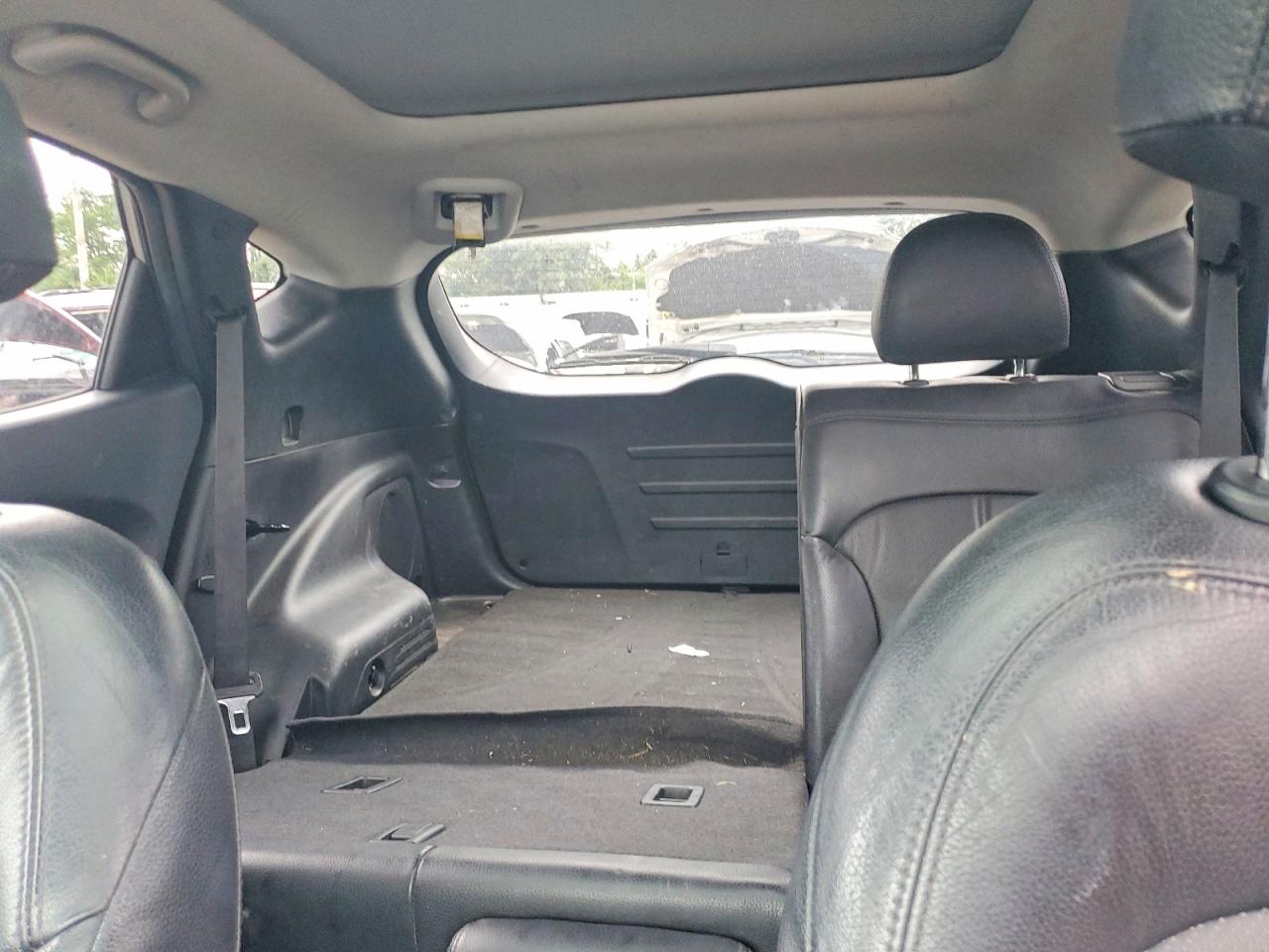 2013 Hyundai Tucson Limited Silver vin: KM8JUCAC3DU558132