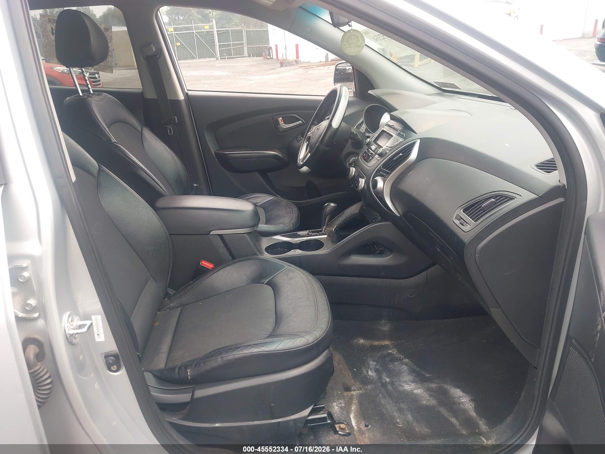 2013 Hyundai Tucson Gls Silver vin: KM8JUCAC3DU561693
