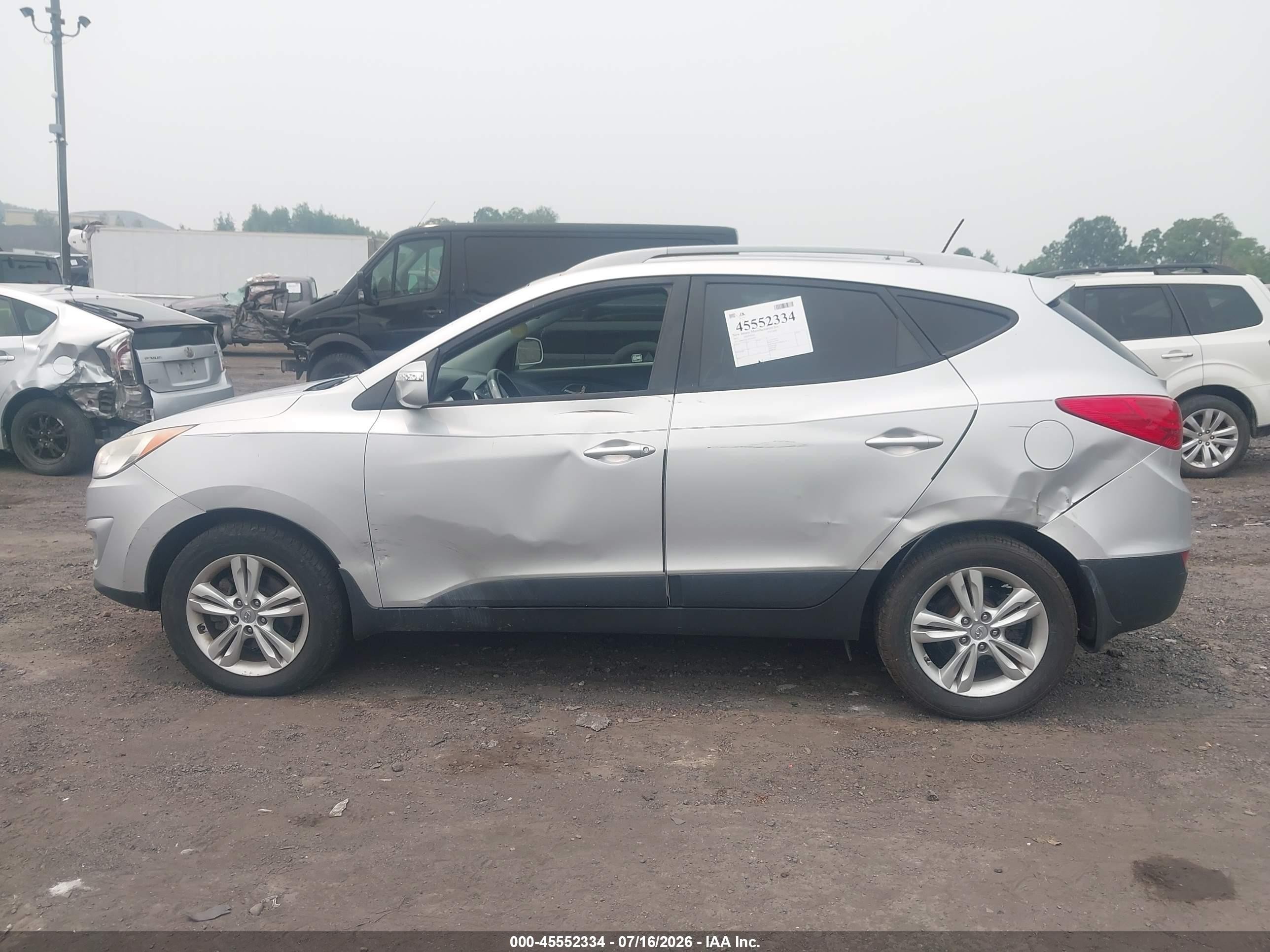 2013 Hyundai Tucson Gls Silver vin: KM8JUCAC3DU561693
