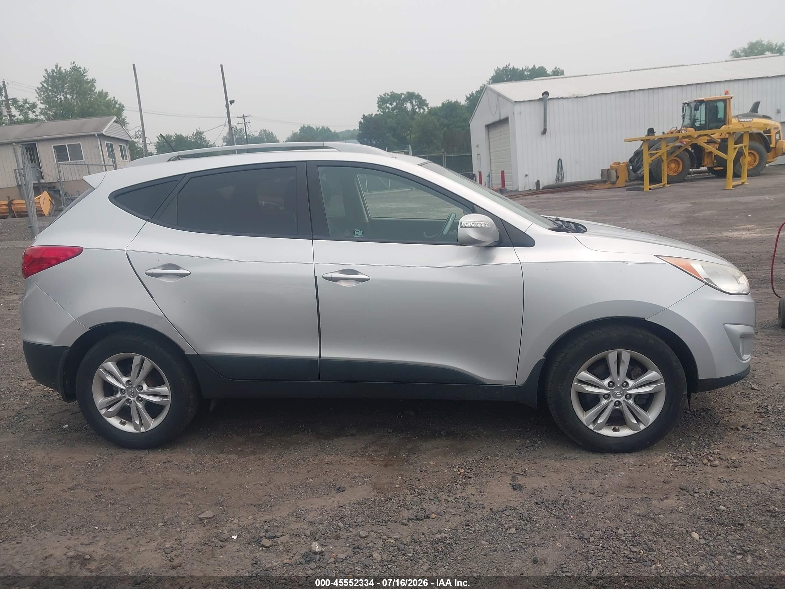 2013 Hyundai Tucson Gls Silver vin: KM8JUCAC3DU561693