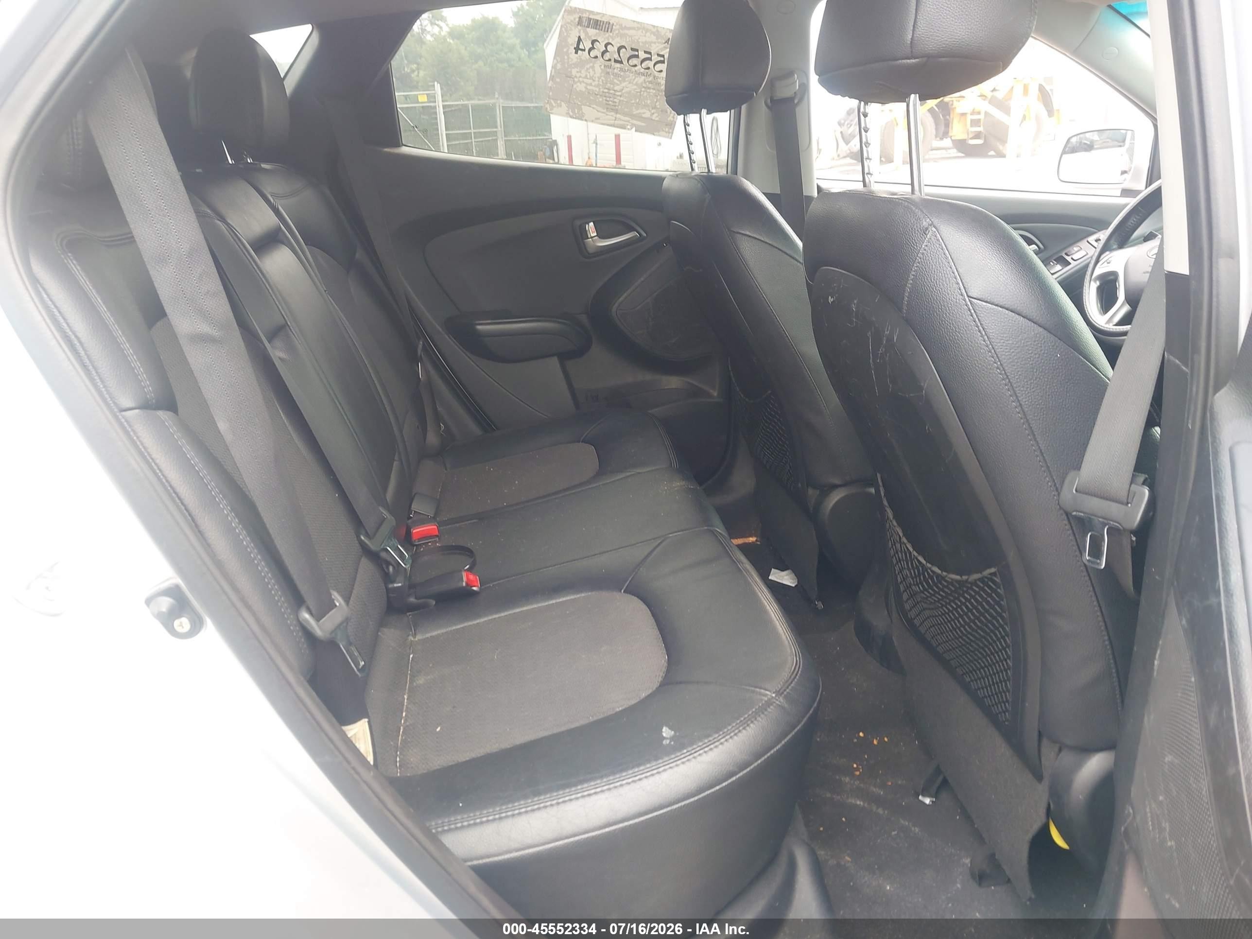 2013 Hyundai Tucson Gls Silver vin: KM8JUCAC3DU561693