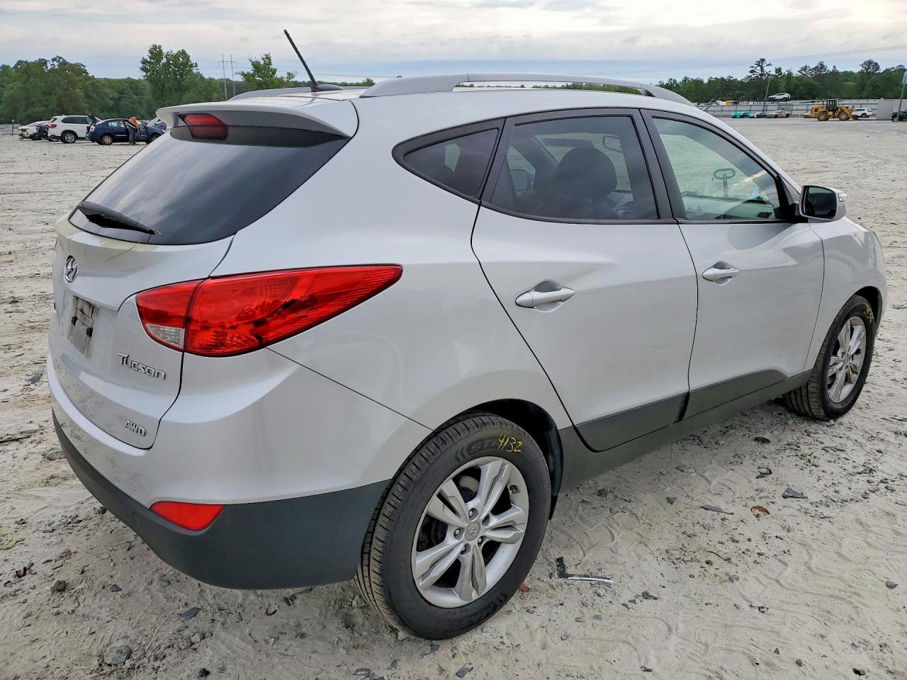 2013 Hyundai Tucson Gls Silver vin: KM8JUCAC3DU754166