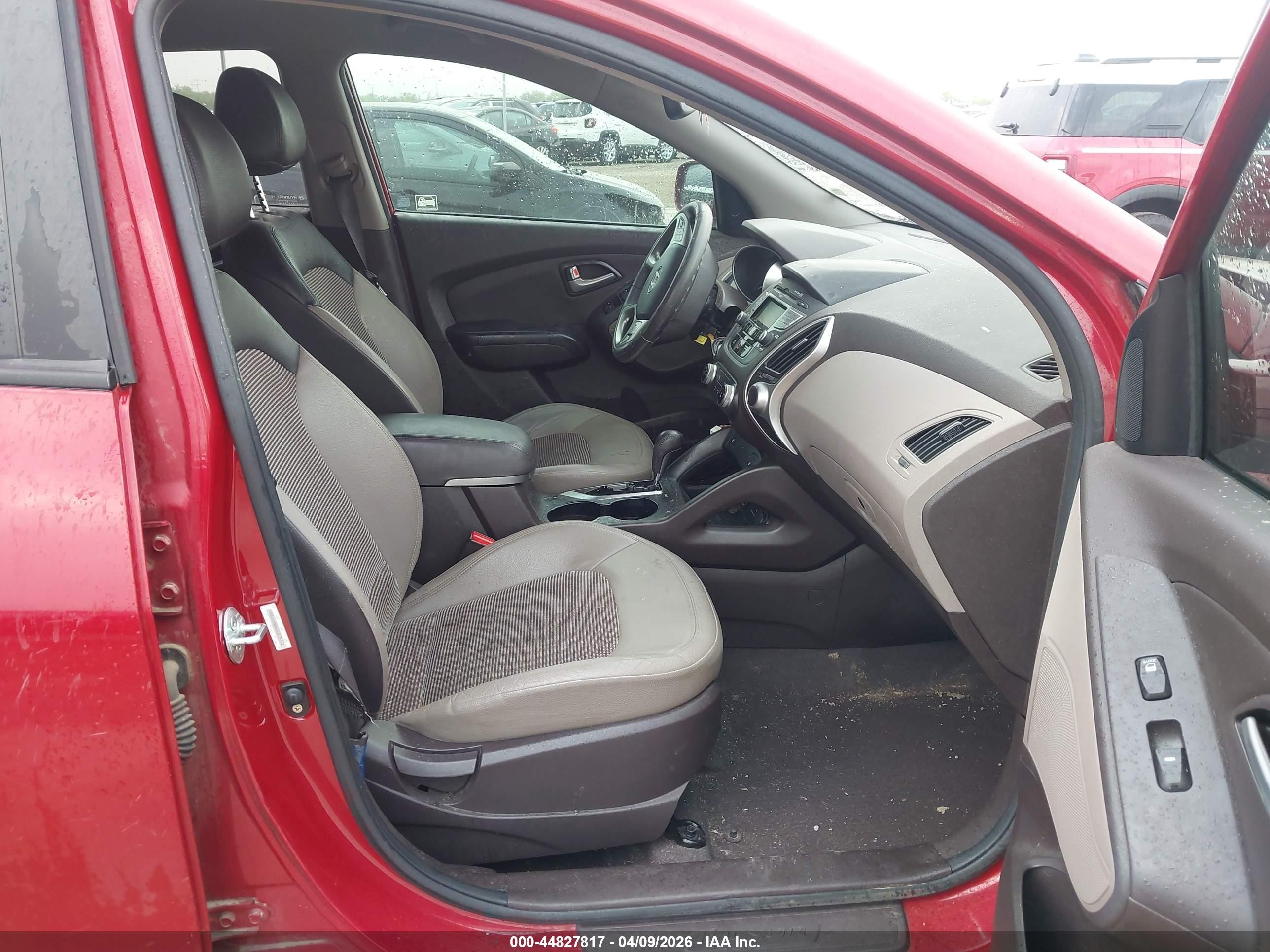 2012 Hyundai Tucson Gls Red vin: KM8JUCAC4CU338562