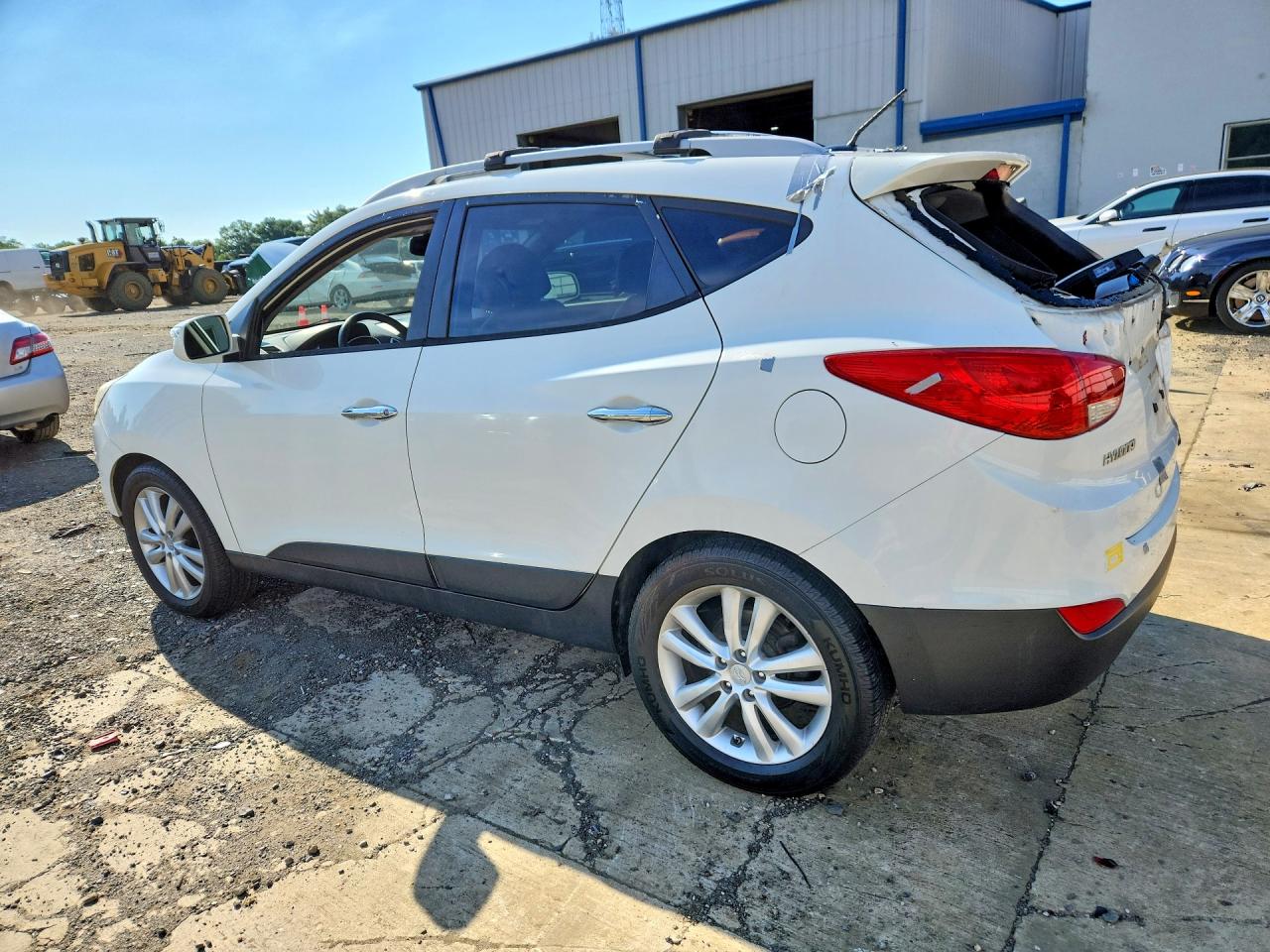 2012 Hyundai Tucson Limited White vin: KM8JUCAC4CU534386