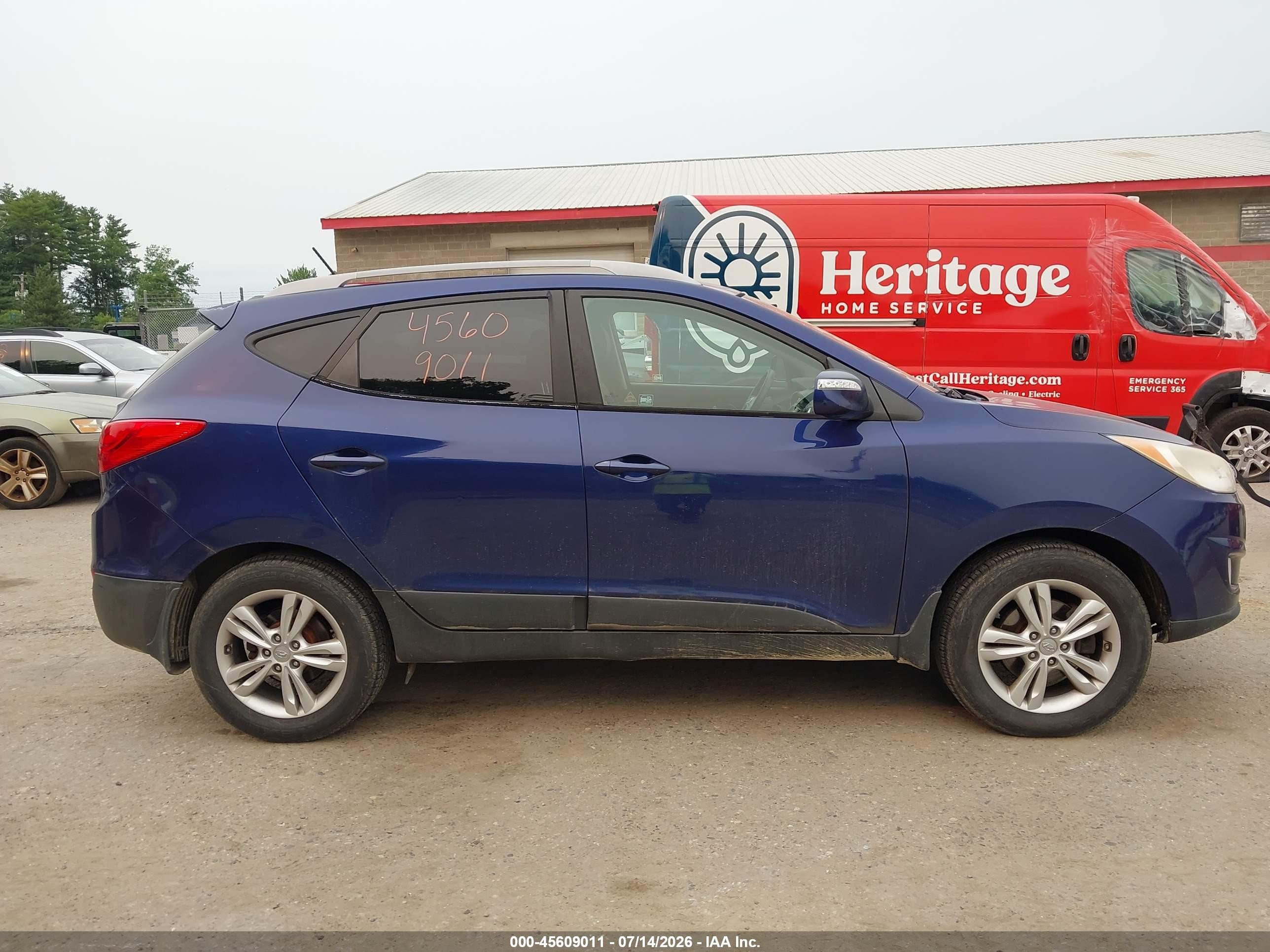 2013 Hyundai Tucson Gls Blue vin: KM8JUCAC4DU559130