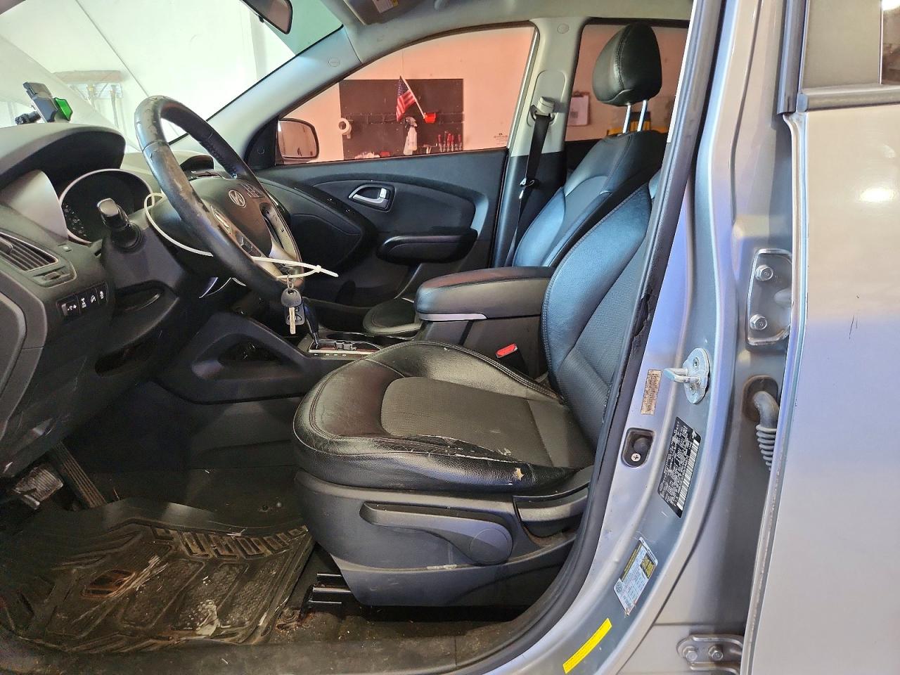 2013 Hyundai Tucson Gls Gray vin: KM8JUCAC4DU598672