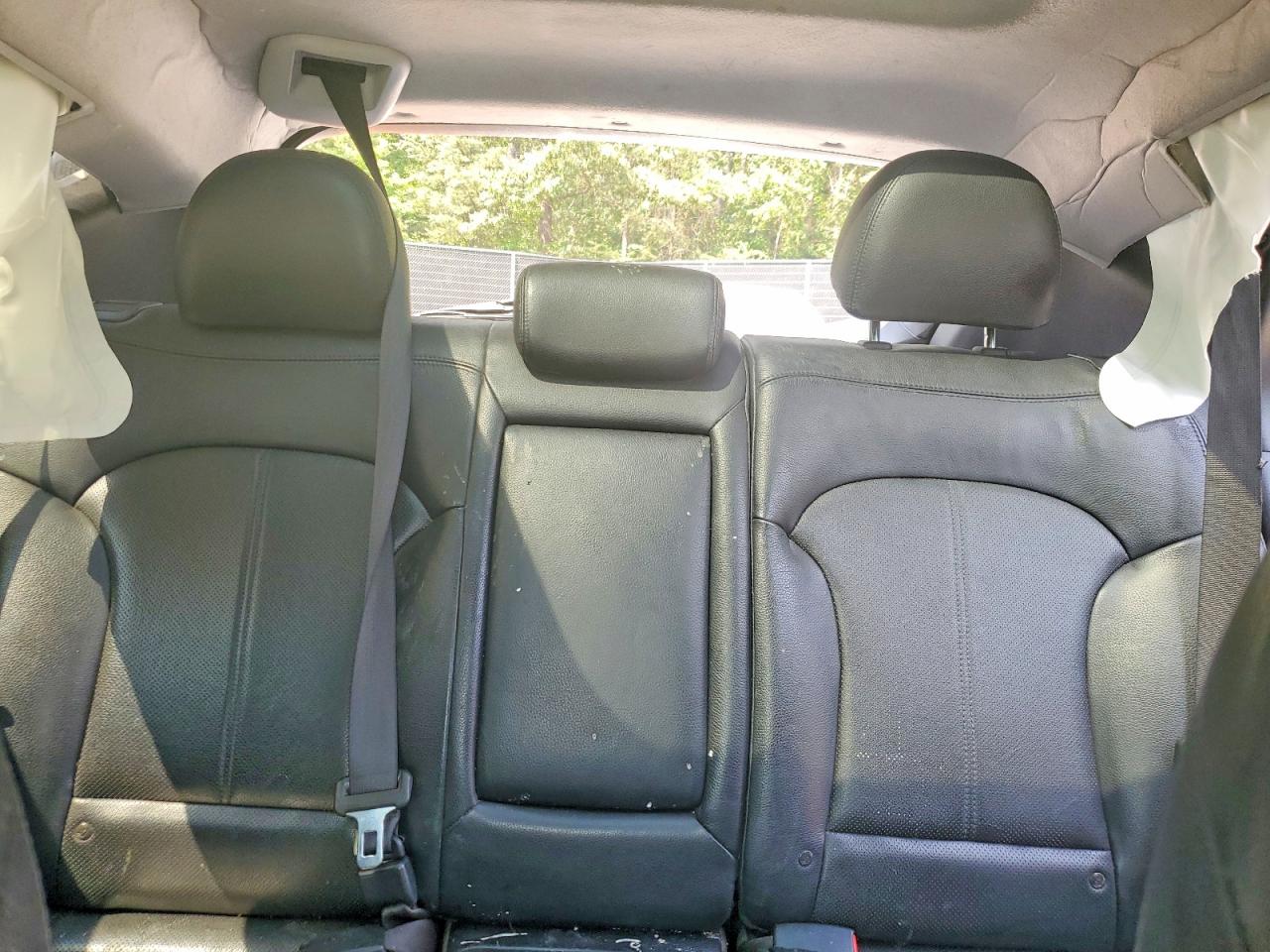 2013 Hyundai Tucson Limited Silver vin: KM8JUCAC4DU643450