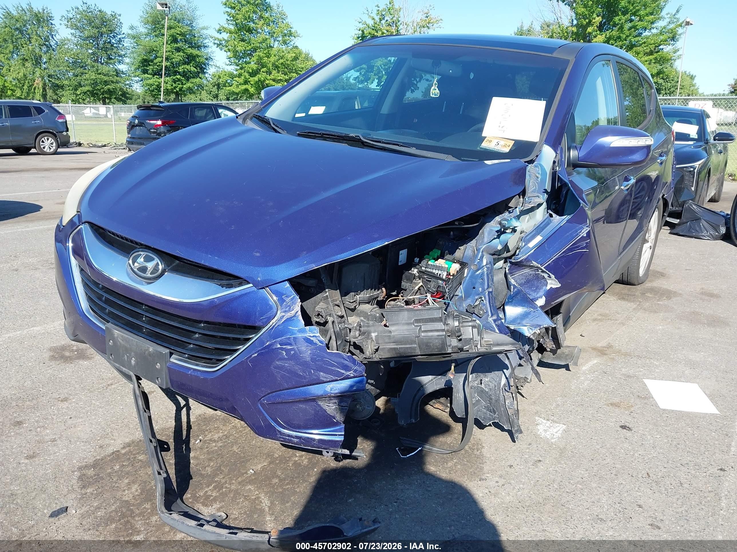2013 Hyundai Tucson Limited Синий vin: KM8JUCAC4DU690476