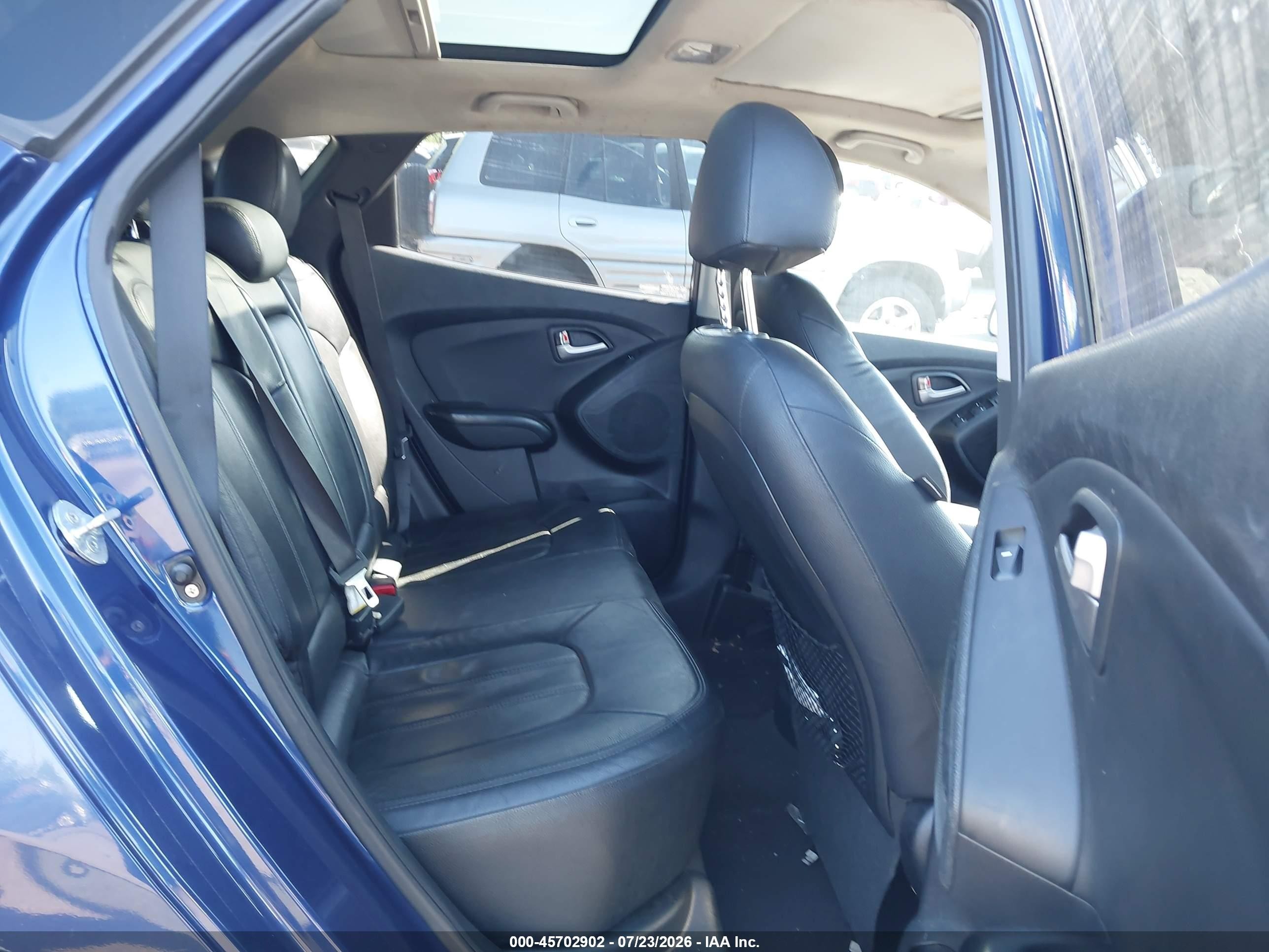 2013 Hyundai Tucson Limited Синий vin: KM8JUCAC4DU690476