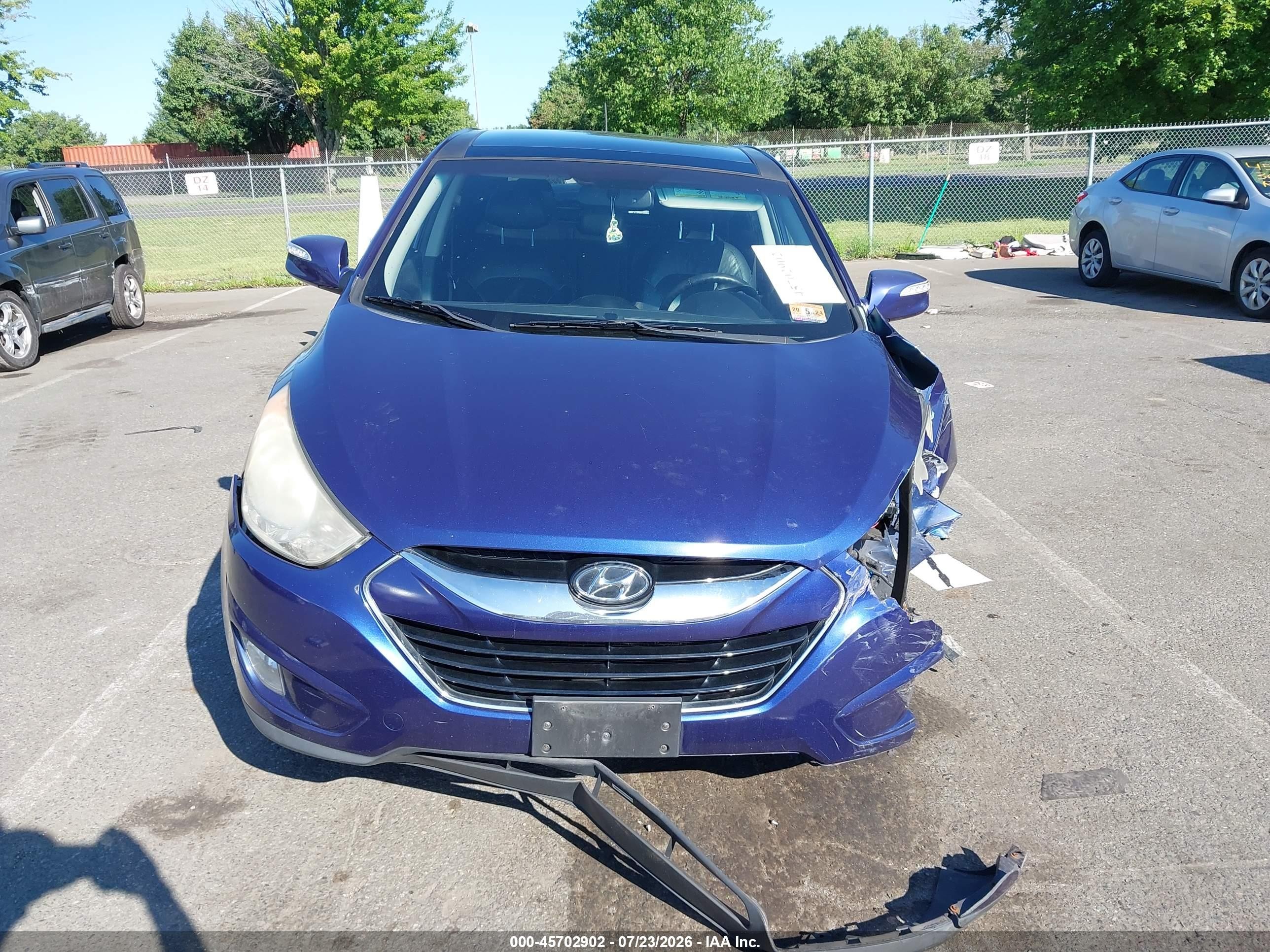 2013 Hyundai Tucson Limited Синий vin: KM8JUCAC4DU690476