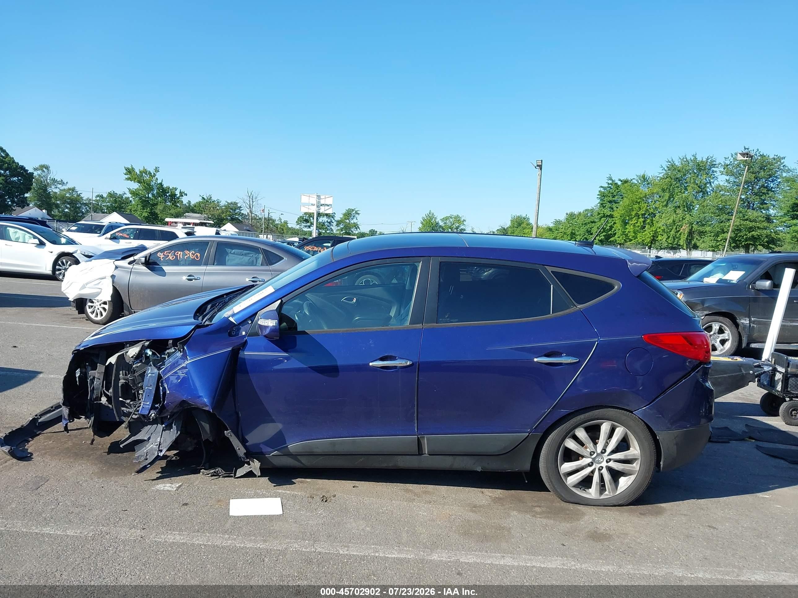 2013 Hyundai Tucson Limited Синий vin: KM8JUCAC4DU690476