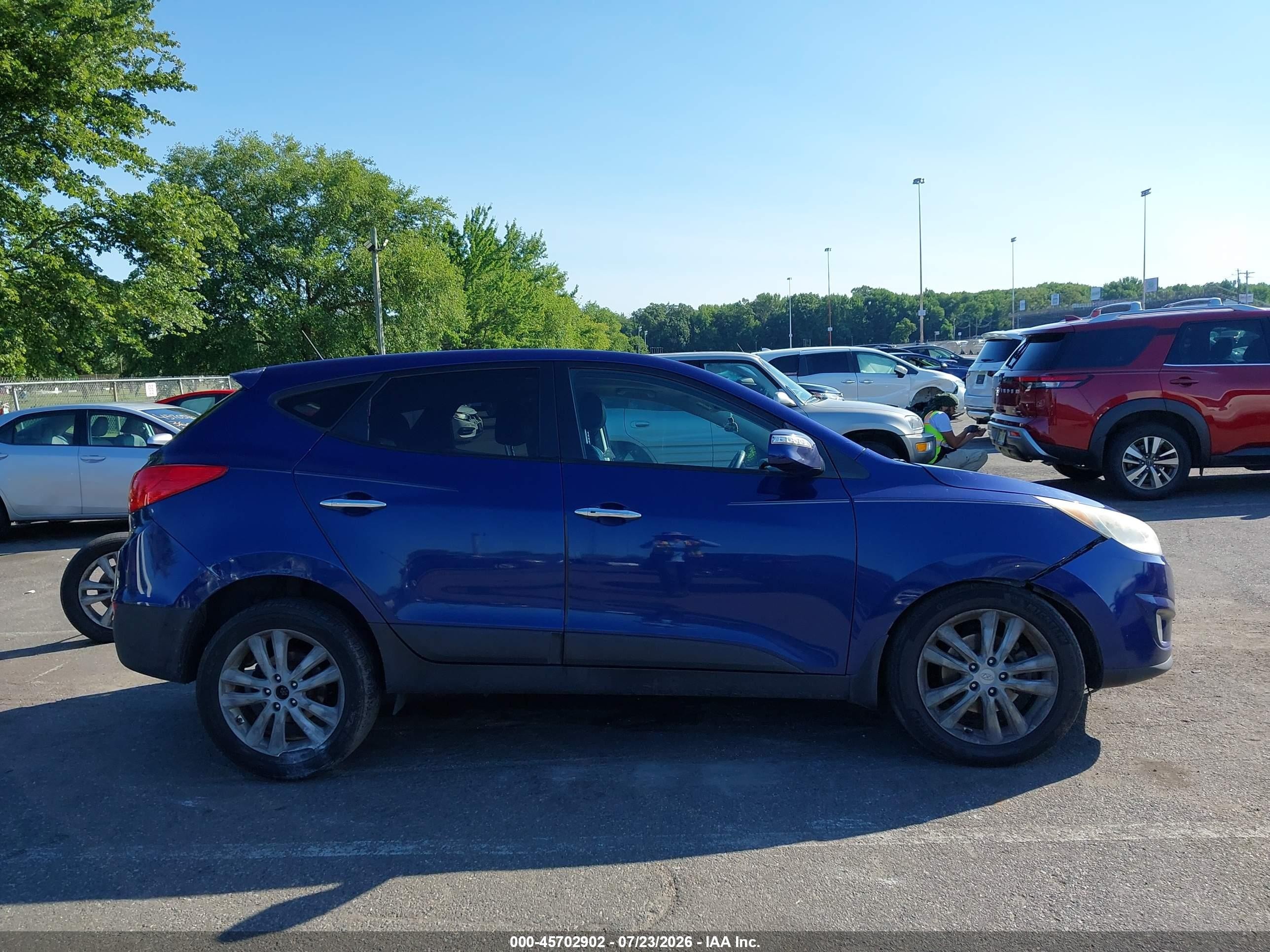 2013 Hyundai Tucson Limited Синий vin: KM8JUCAC4DU690476