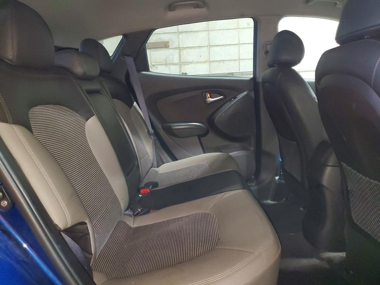 2013 Hyundai Tucson Gls Blue vin: KM8JUCAC4DU766682