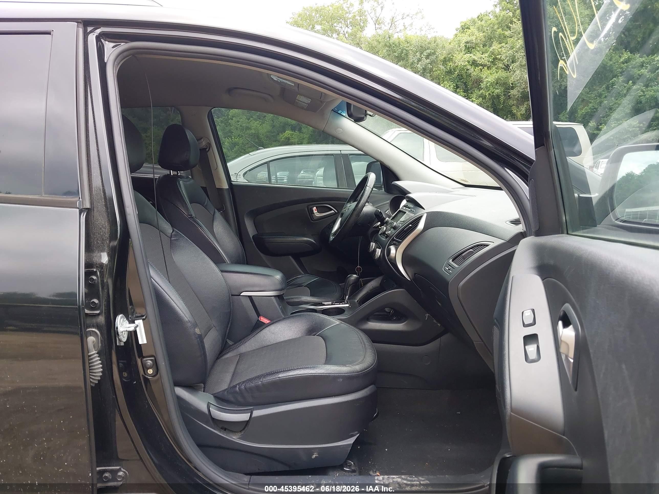 2012 Hyundai Tucson Gls Черный vin: KM8JUCAC5CU530248