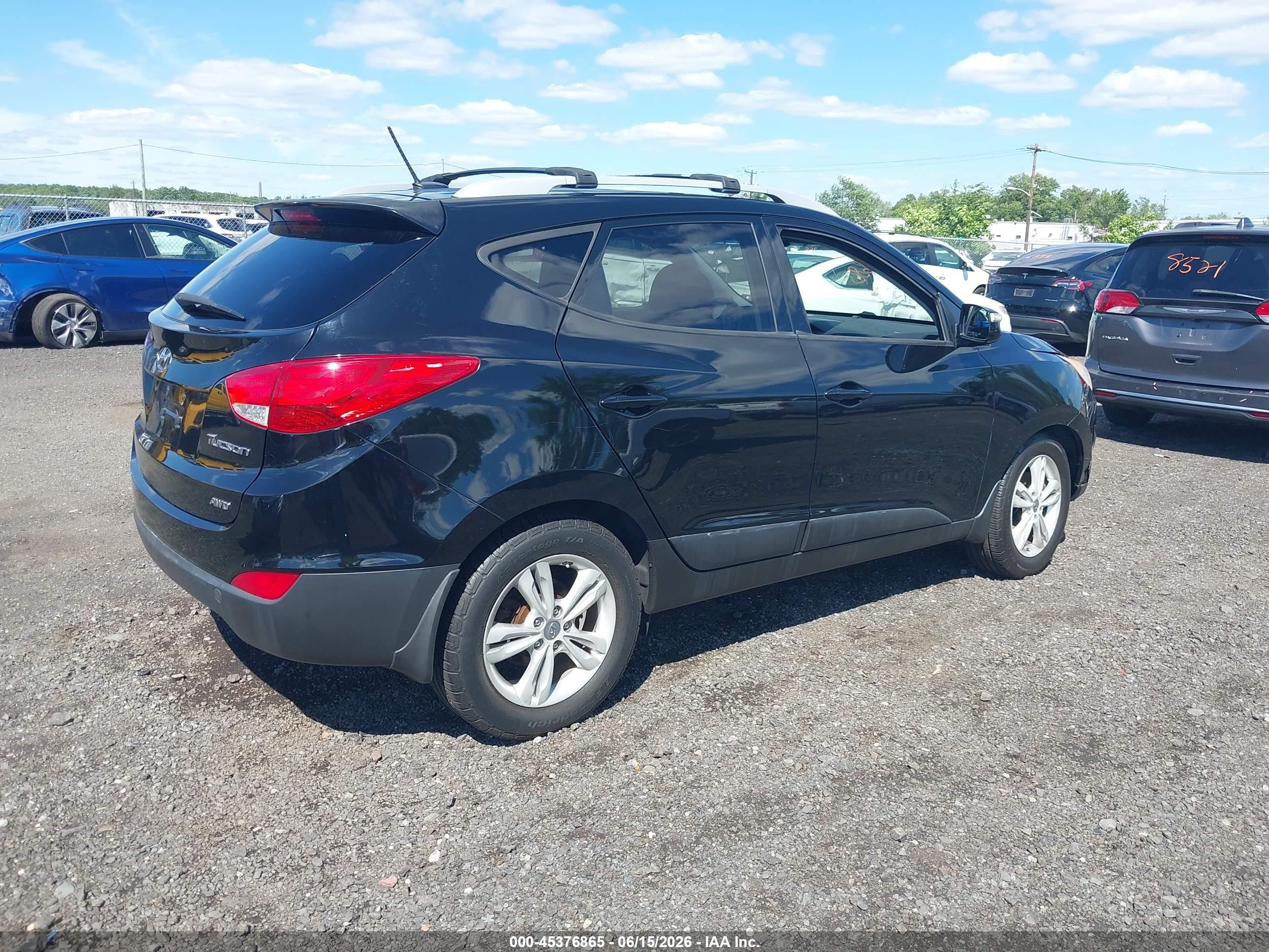 2012 Hyundai Tucson Gls Черный vin: KM8JUCAC5CU541850