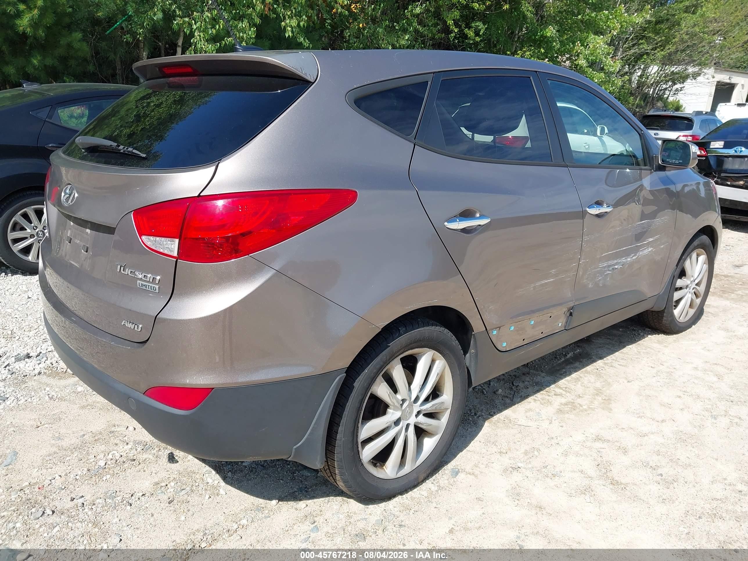 2013 Hyundai Tucson Limited Beige vin: KM8JUCAC5DU665893