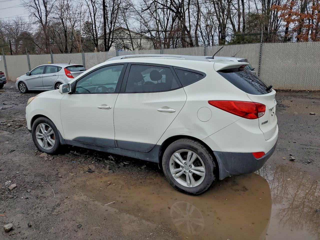2010 Hyundai Tucson Gls White vin: KM8JUCAC6AU080462