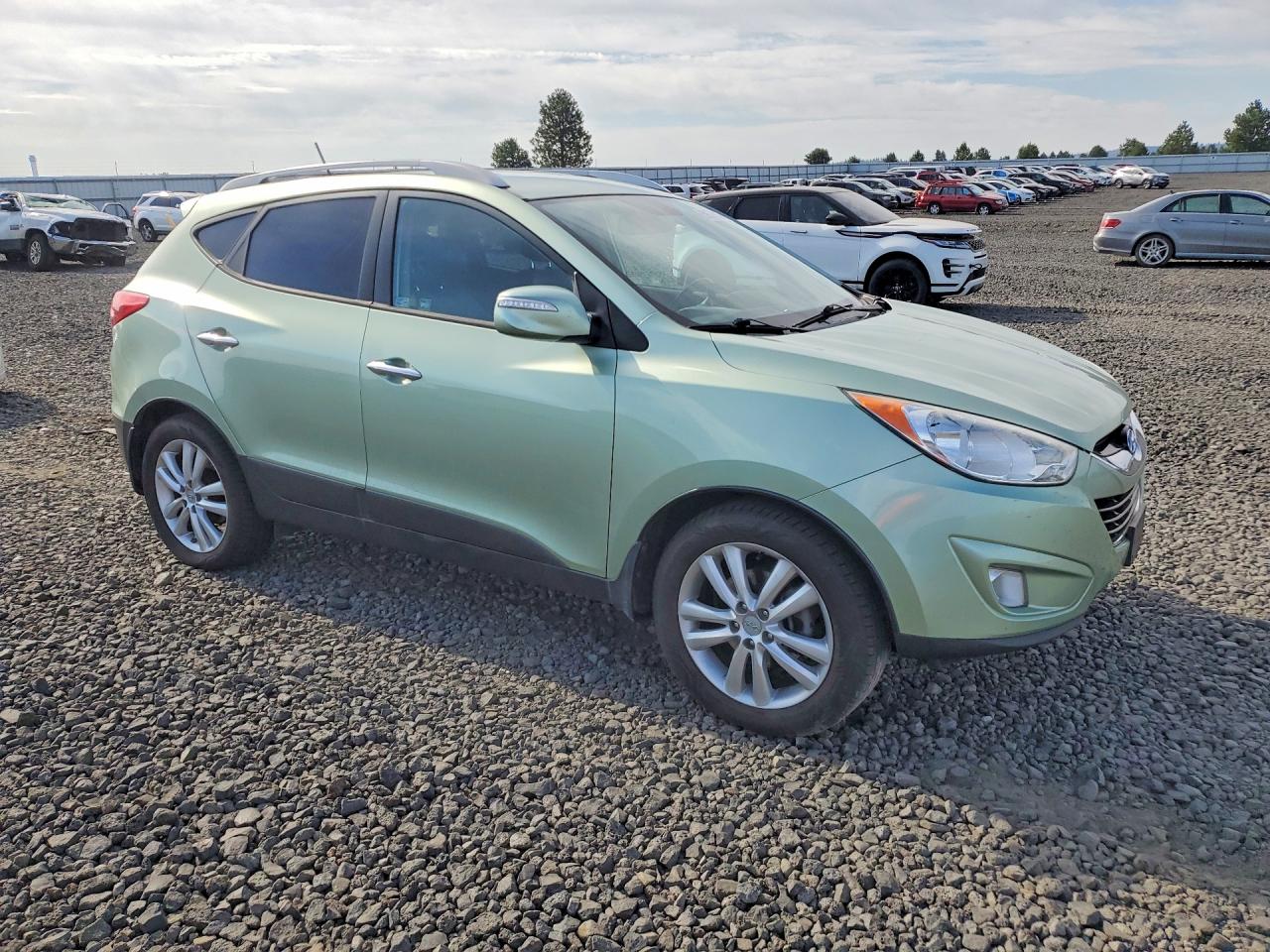 2011 Hyundai Tucson Limited Зеленый vin: KM8JUCAC6BU155940