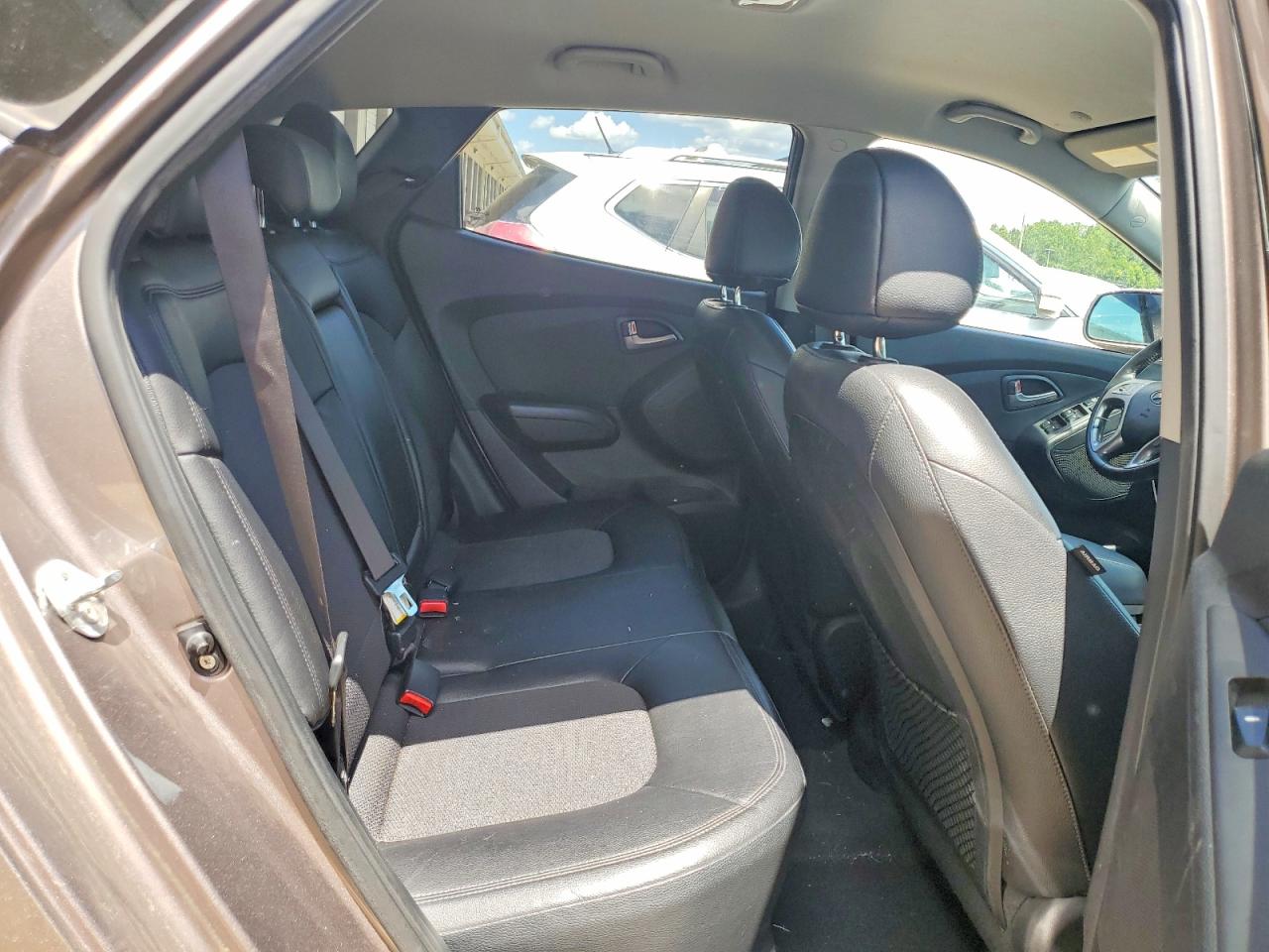2011 Hyundai Tucson Gls Tan vin: KM8JUCAC6BU212640