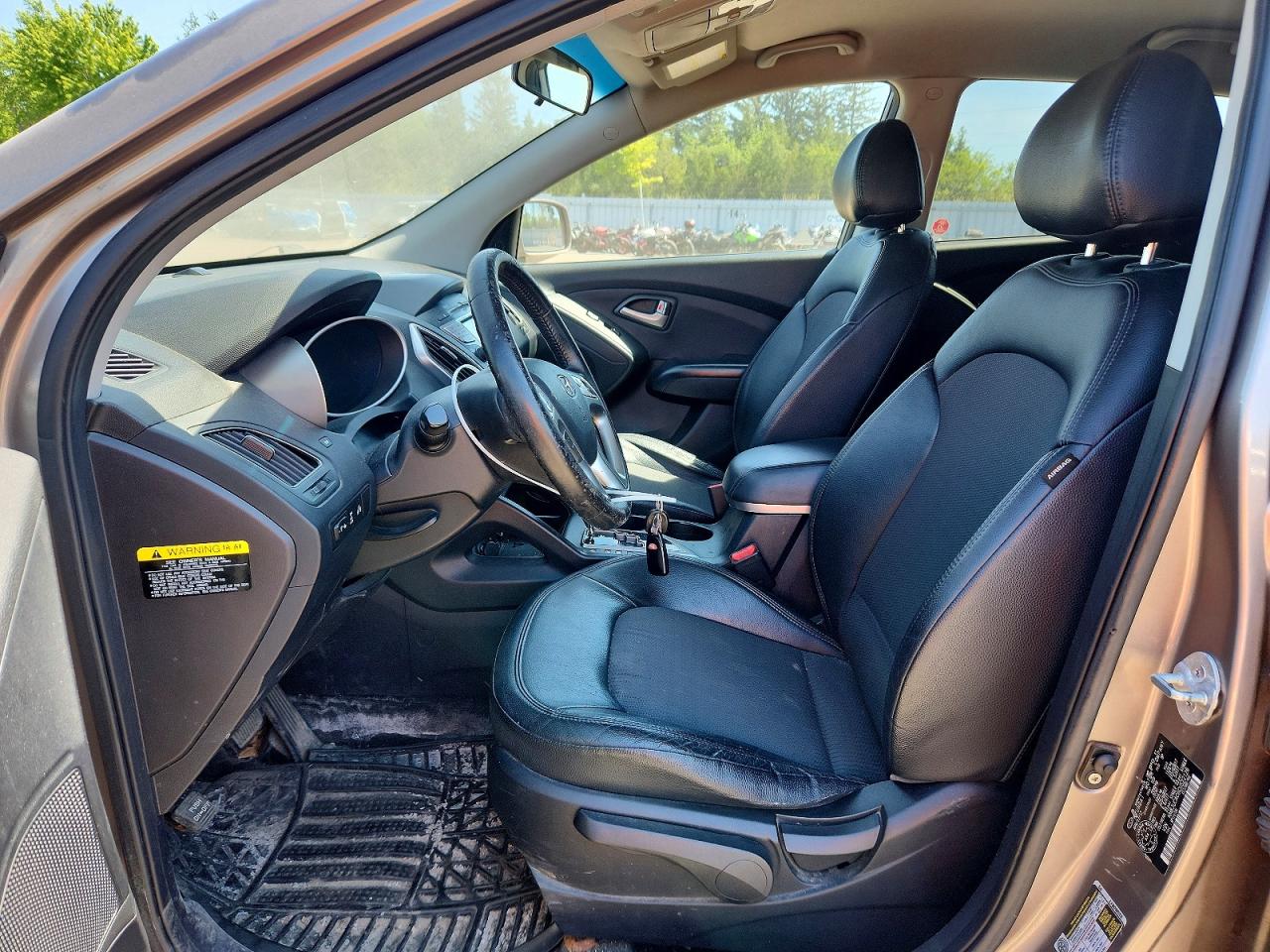2012 Hyundai Tucson Gls Silver vin: KM8JUCAC6CU522126