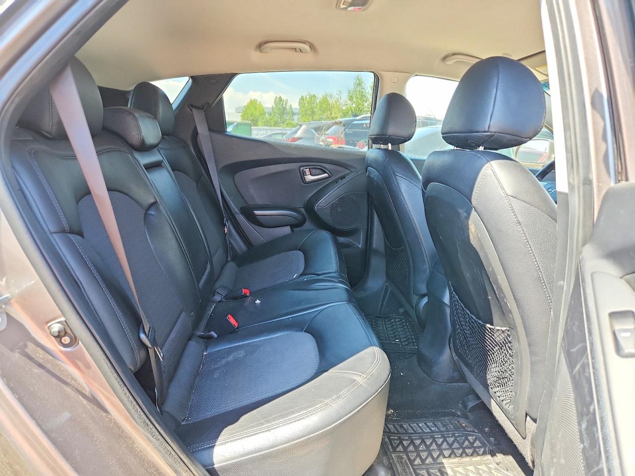 2012 Hyundai Tucson Gls Silver vin: KM8JUCAC6CU522126