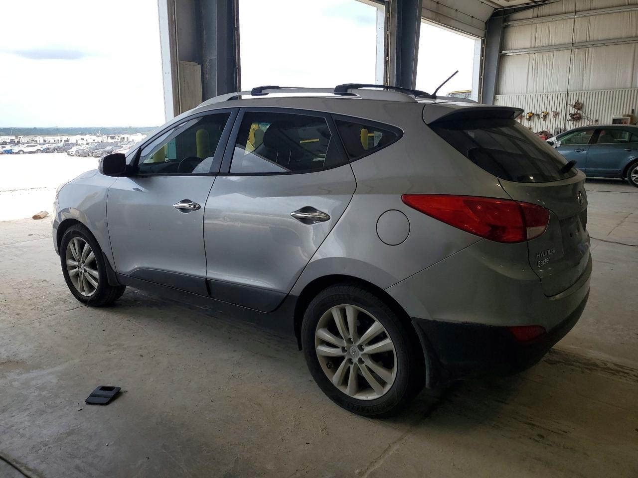 2013 Hyundai Tucson Limited Silver vin: KM8JUCAC6DU621840
