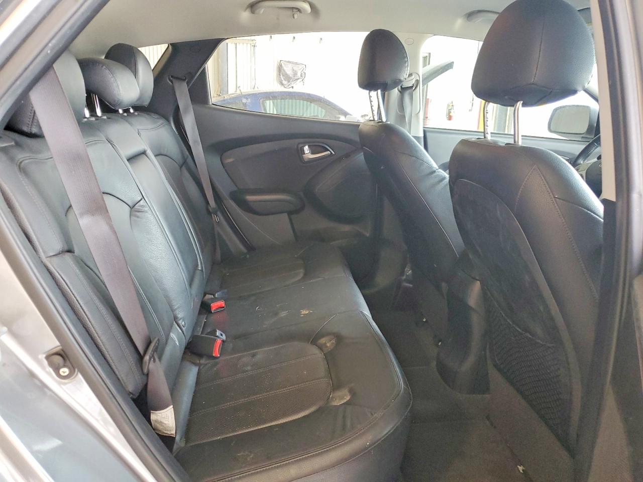 2013 Hyundai Tucson Limited Silver vin: KM8JUCAC6DU621840