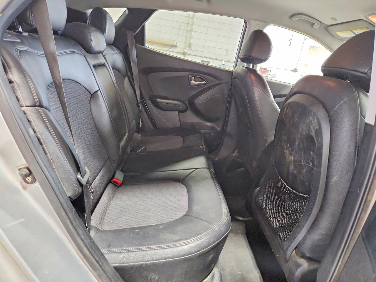 2013 Hyundai Tucson Gls Silver vin: KM8JUCAC6DU624169