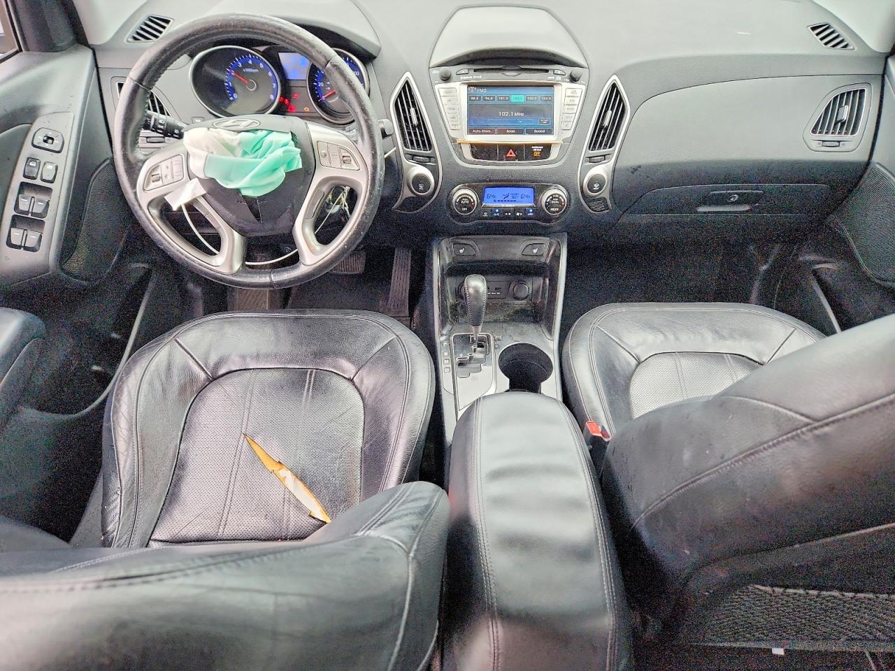2010 Hyundai Tucson Limited Silver vin: KM8JUCAC7AU023249