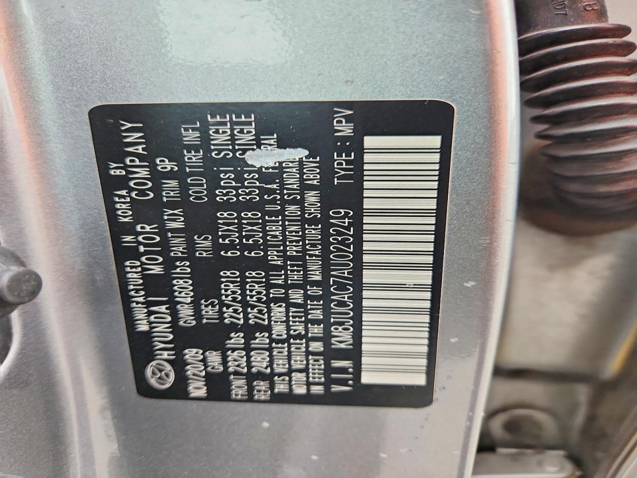 2010 Hyundai Tucson Limited Silver vin: KM8JUCAC7AU023249